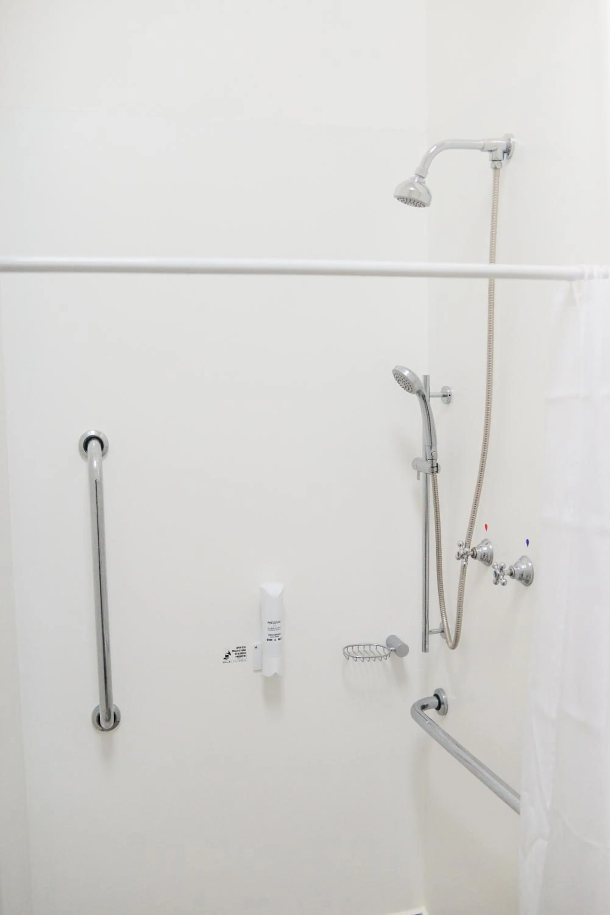 Bathroom in ibis Styles Rio Preto Monte Libano