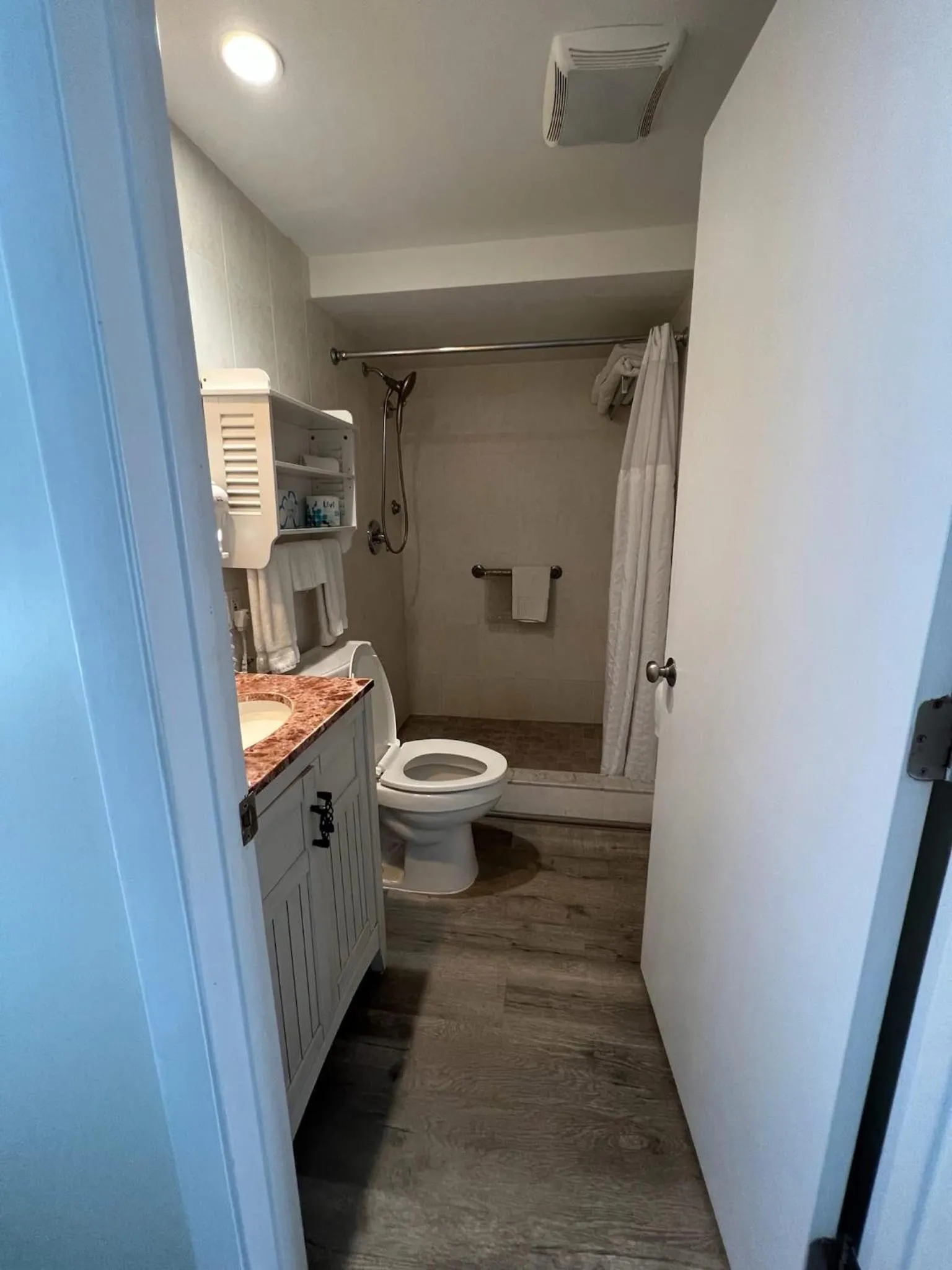 Windjammer Resort and Beach Club