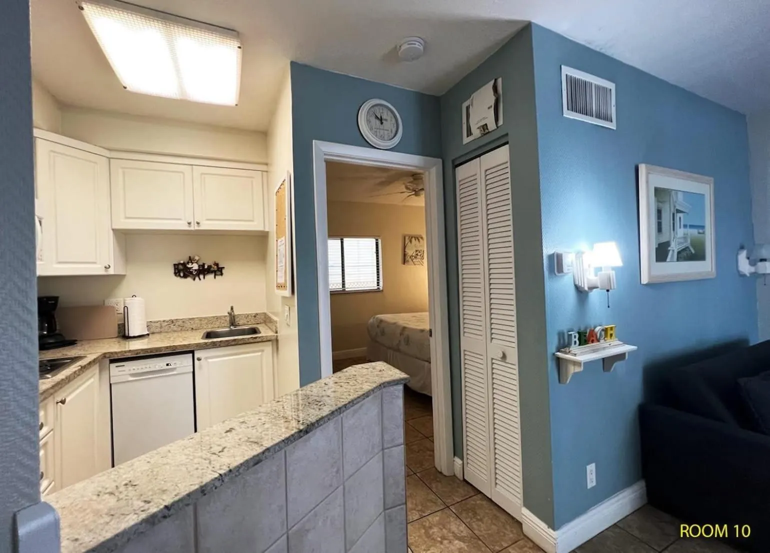 Windjammer Resort and Beach Club