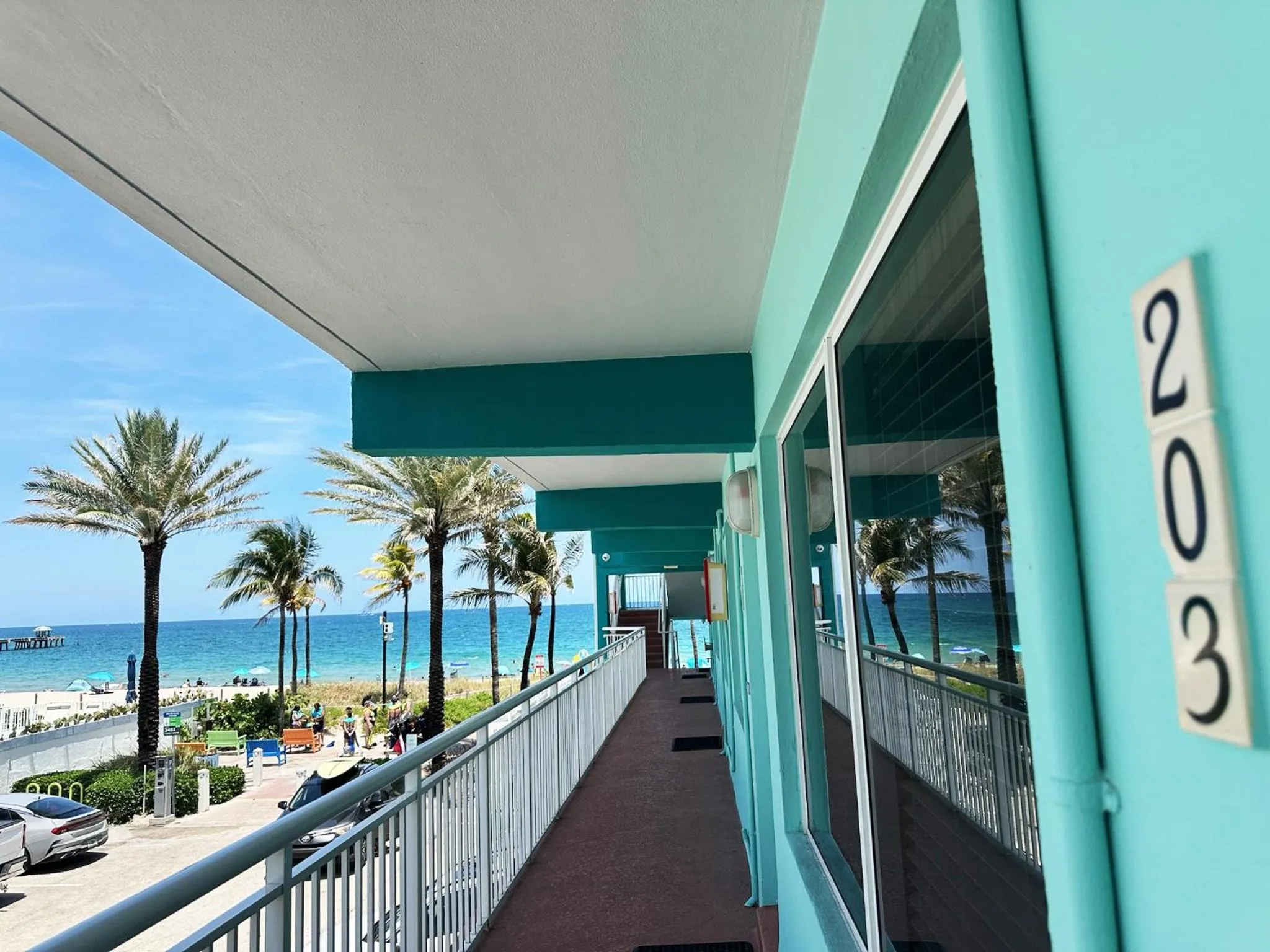 Windjammer Resort and Beach Club