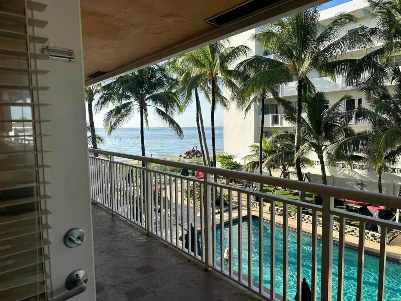 Windjammer Resort and Beach Club