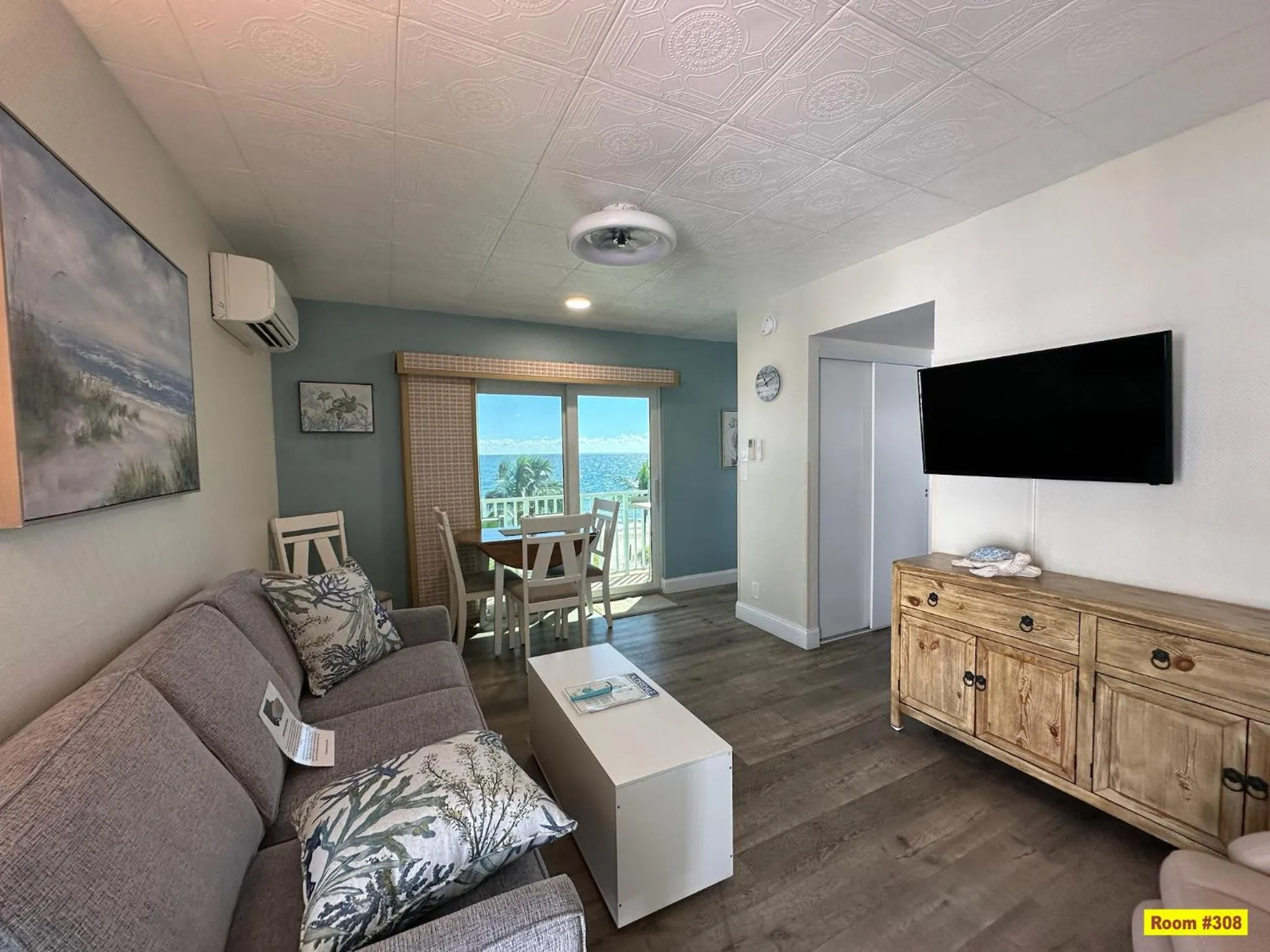 Windjammer Resort and Beach Club