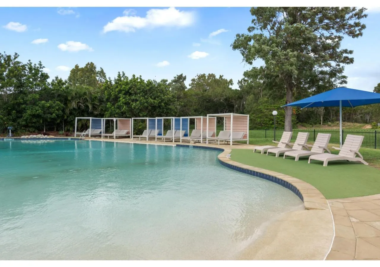 Swimming pool in Discovery Parks - Coolwaters, Yeppoon