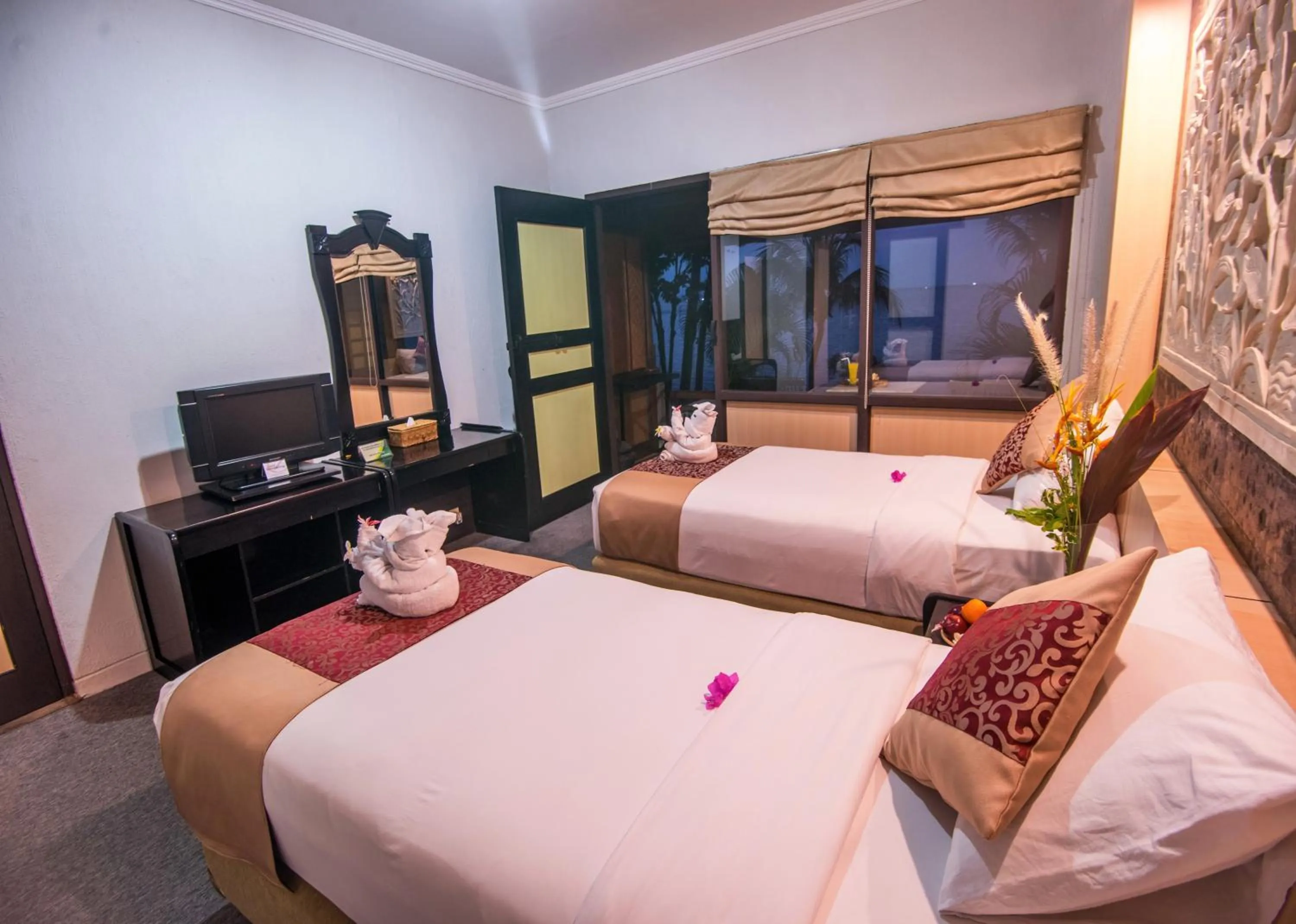 Bed in Nugraha Lovina Seaview Resort & Spa