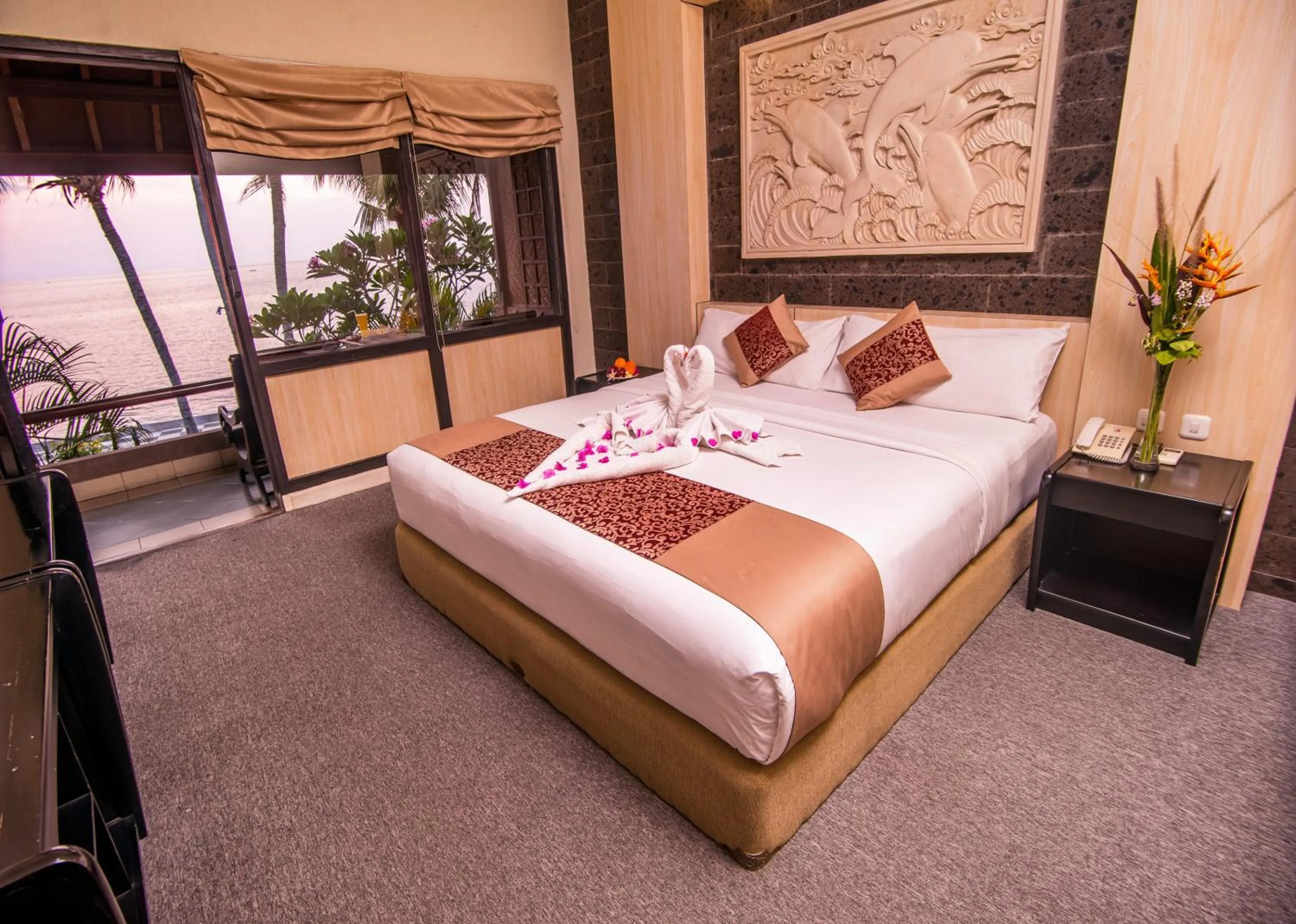 Bed in Nugraha Lovina Seaview Resort & Spa