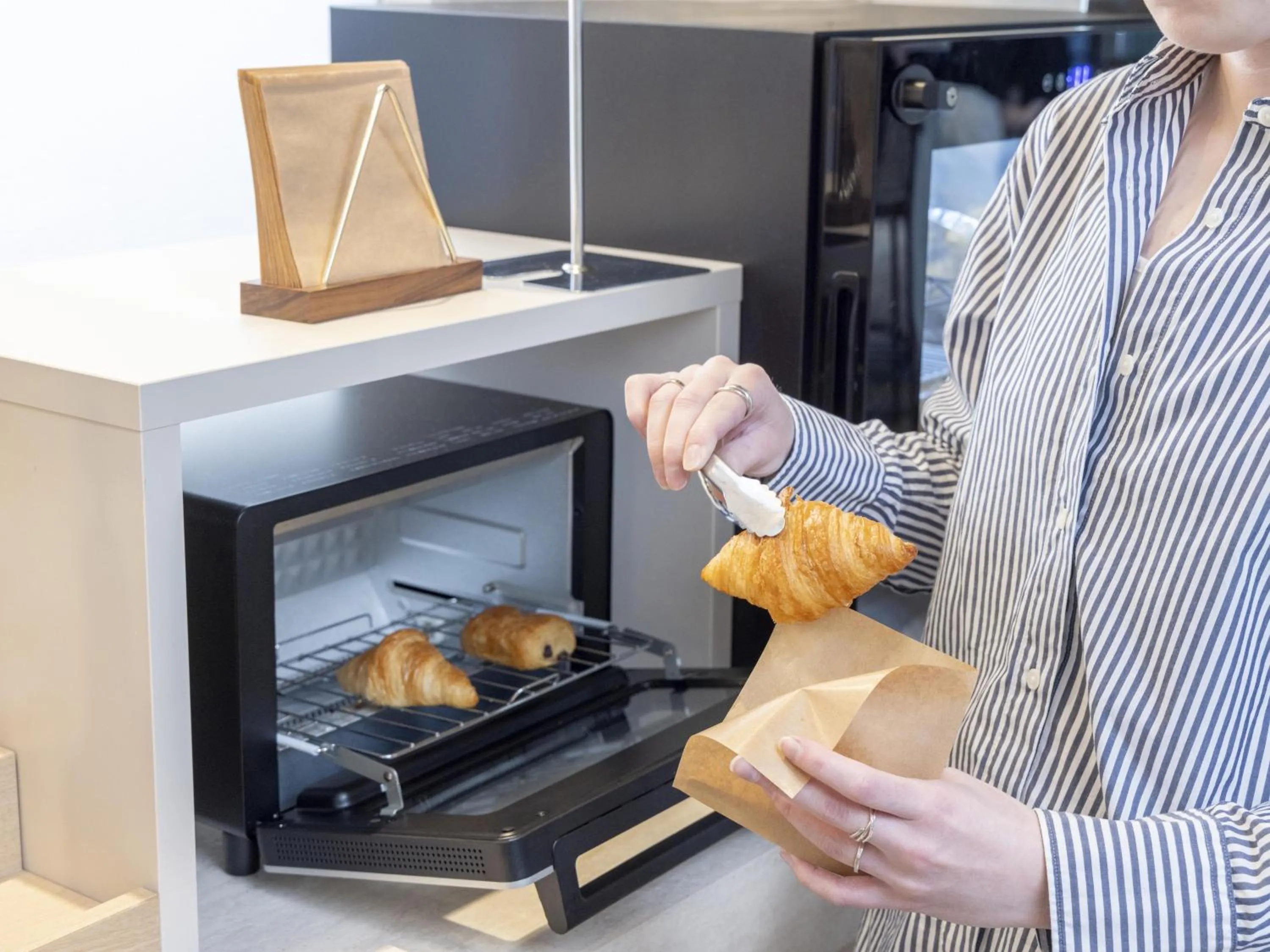 Communal lounge/ TV room in Tokyu Stay Yotsuya - Shinjuku Area