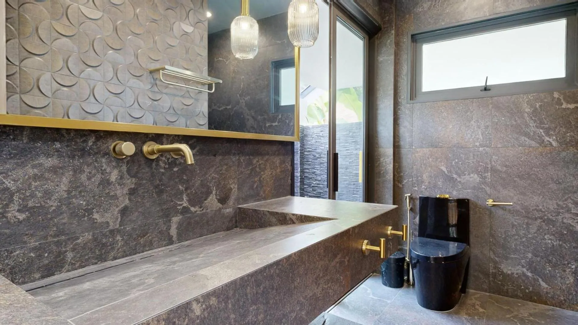 Bathroom in Idyllic Samui Beach Villa Resort