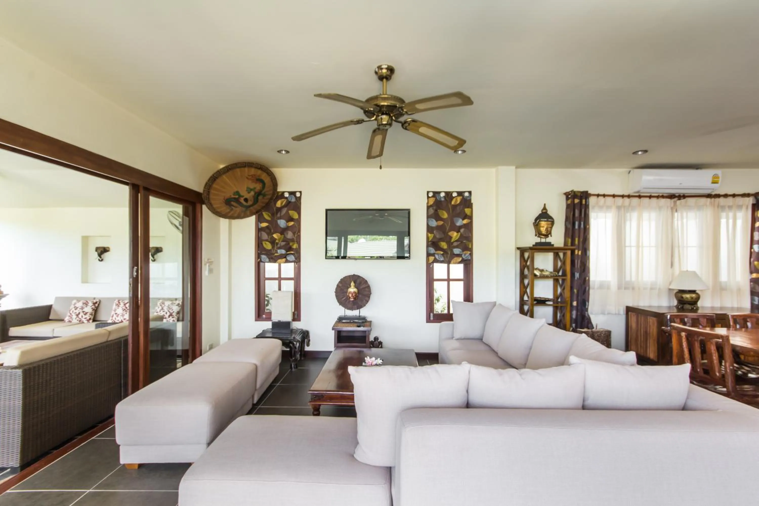 Photo of the whole room in Idyllic Samui Beach Villa Resort