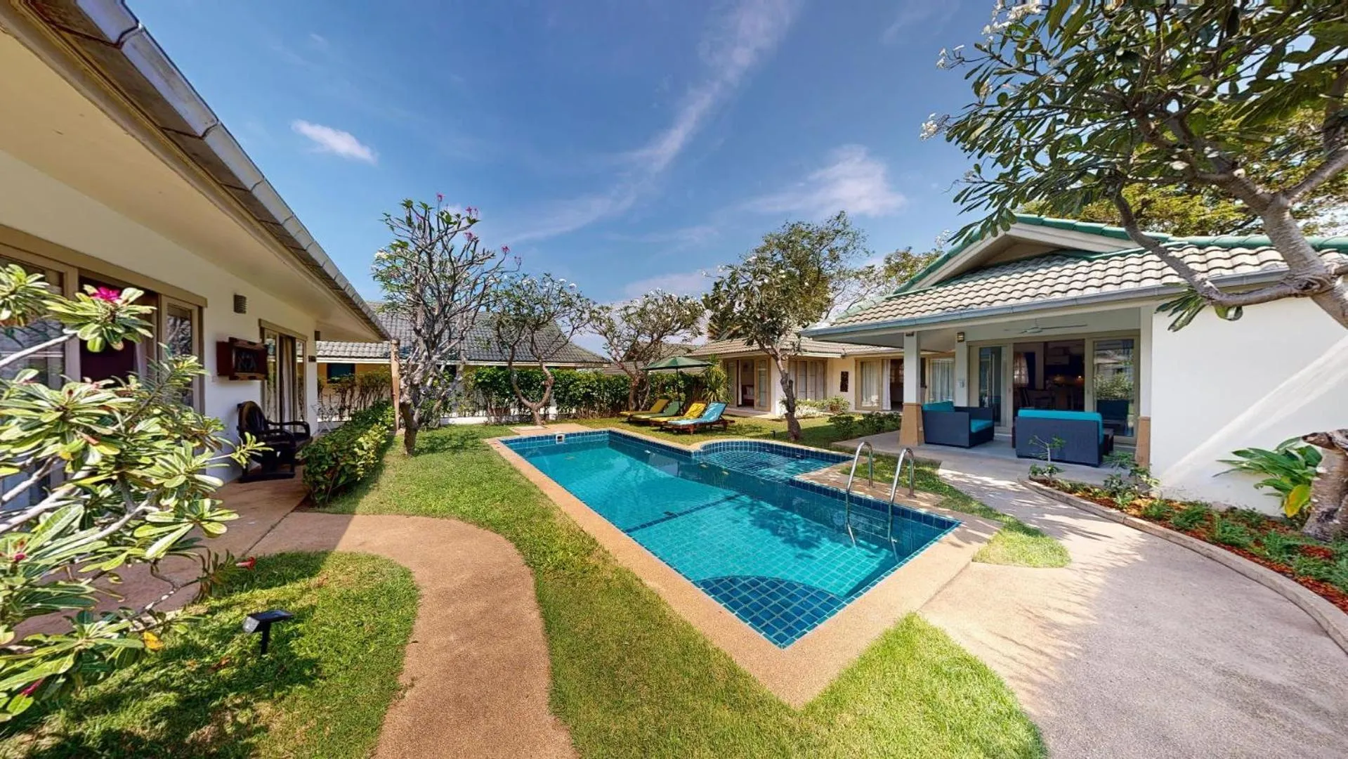 Swimming pool in Idyllic Samui Beach Villa Resort