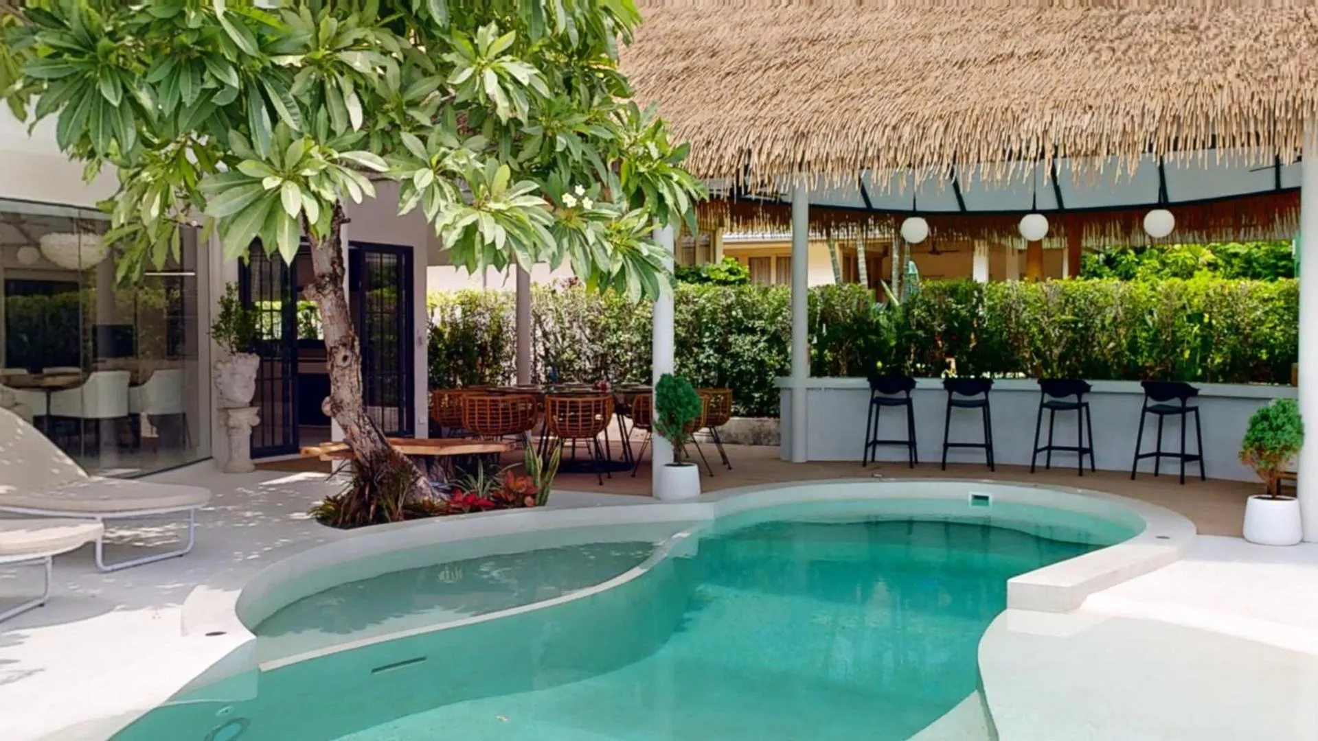 Swimming pool in Idyllic Samui Beach Villa Resort