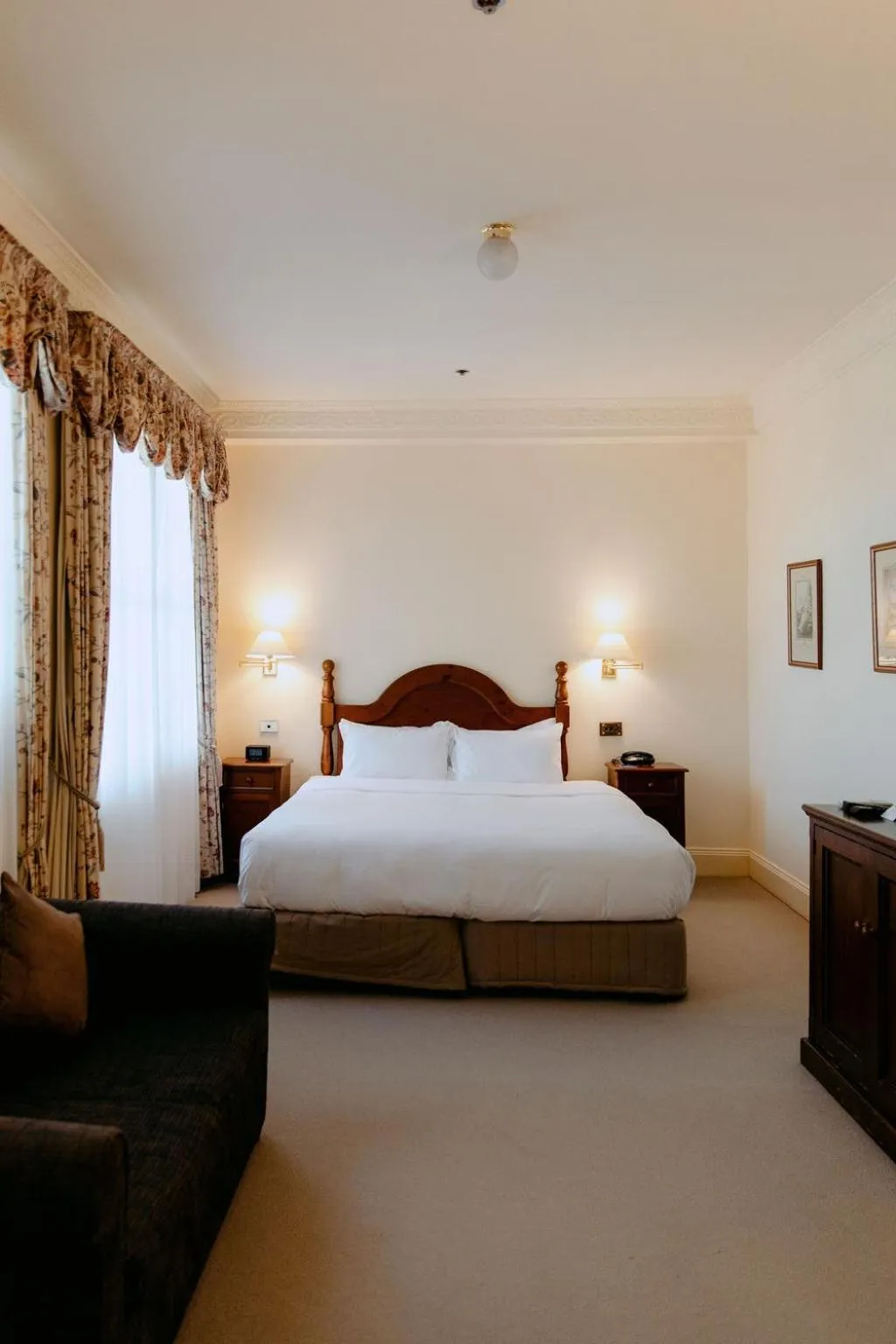 Bed in Mountain Heritage Hotel