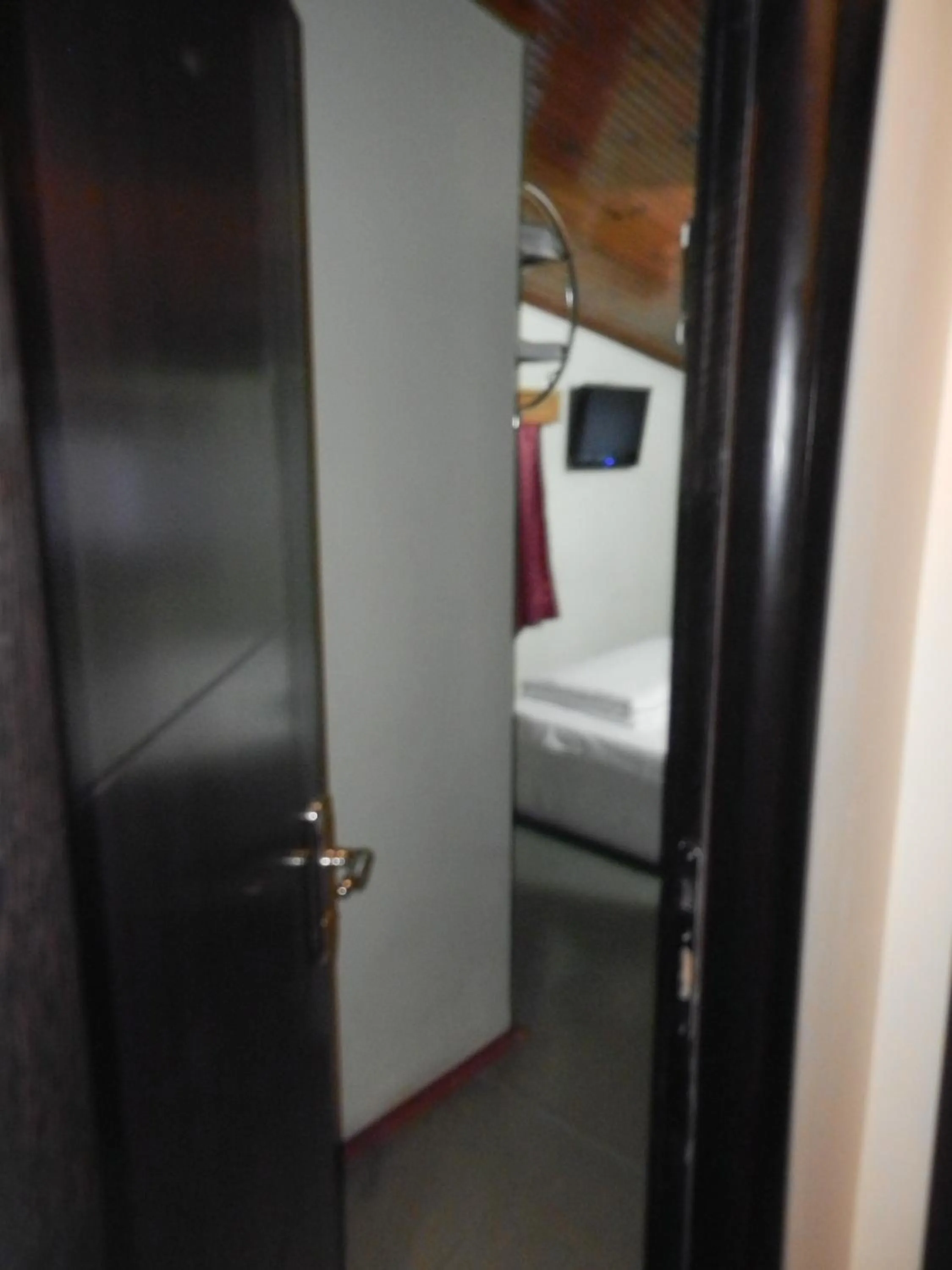 Photo of the whole room in Cagri Hotel