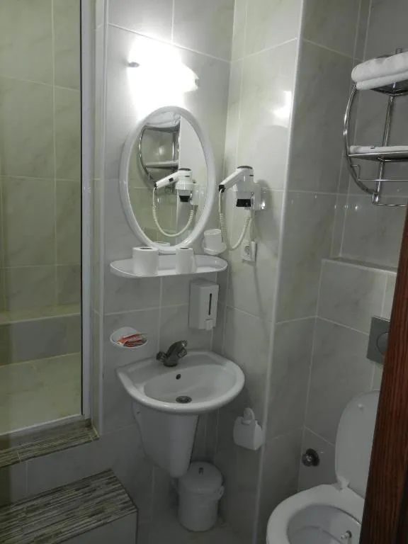 Bathroom in Cagri Hotel