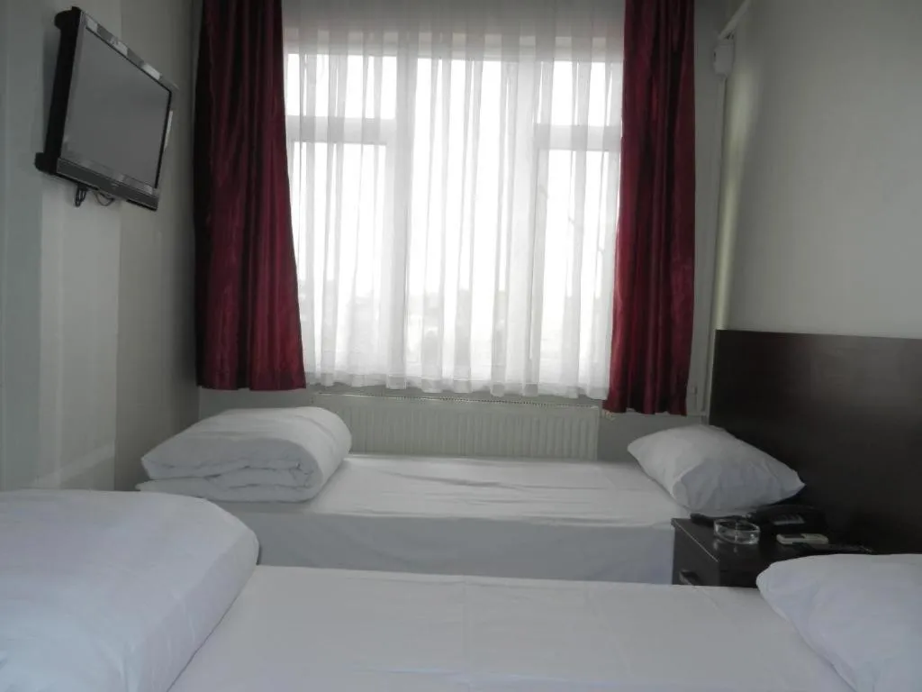 Bed in Cagri Hotel