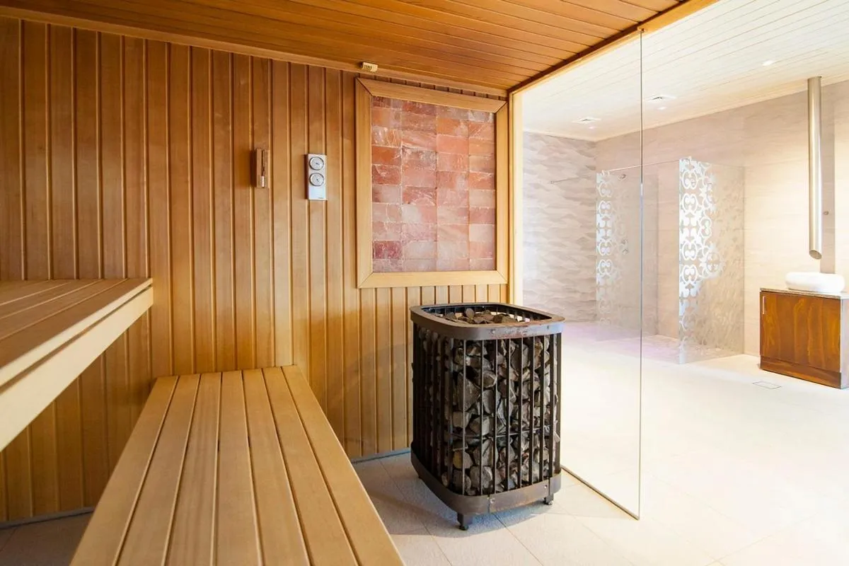 Sauna in Domki Holenderskie Eden Resort & Spa