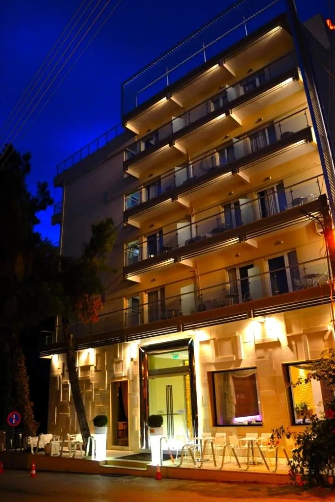 Property building in Evridiki