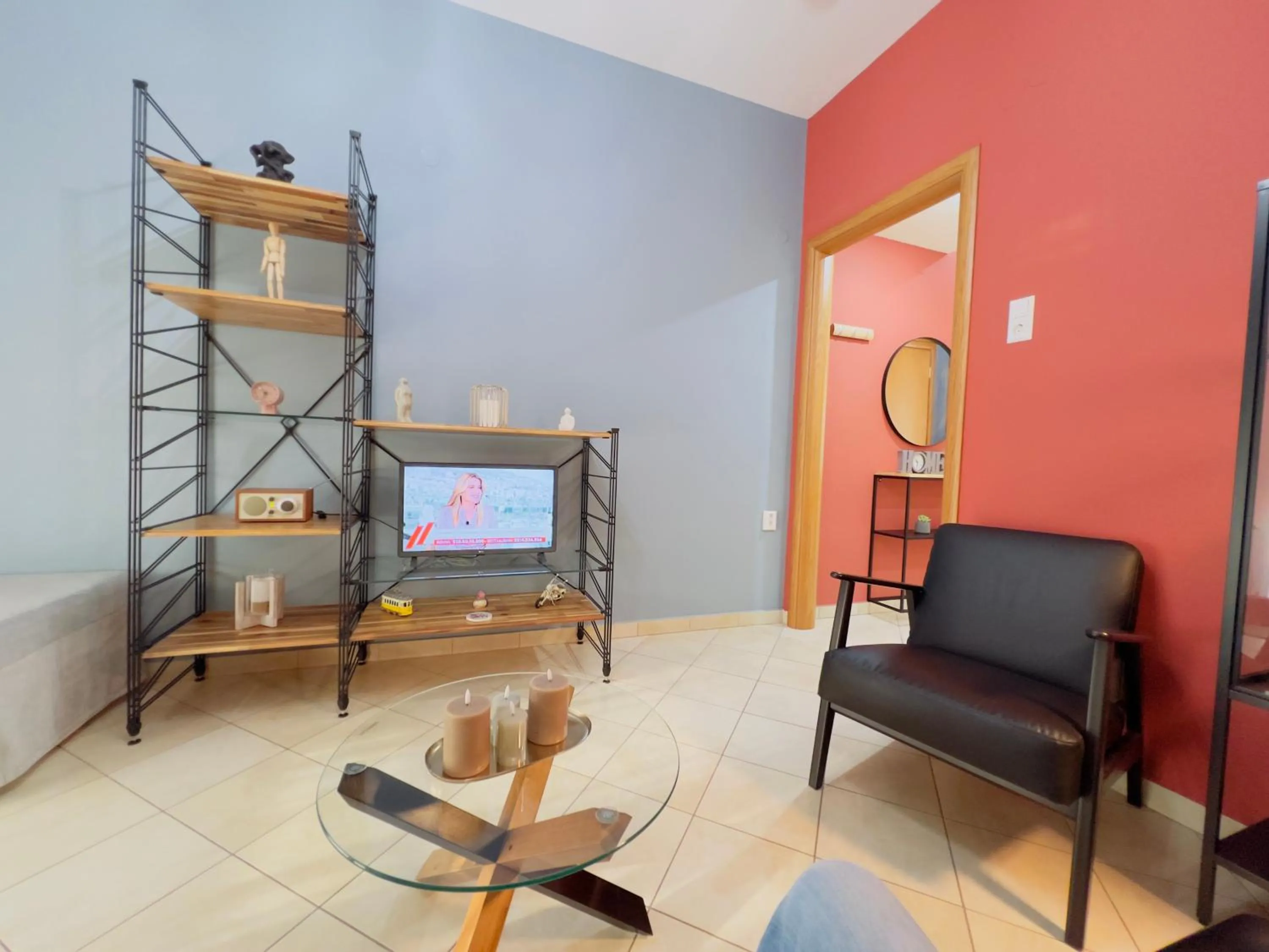 Tobacco Warehouse Apartment - City Center Gem