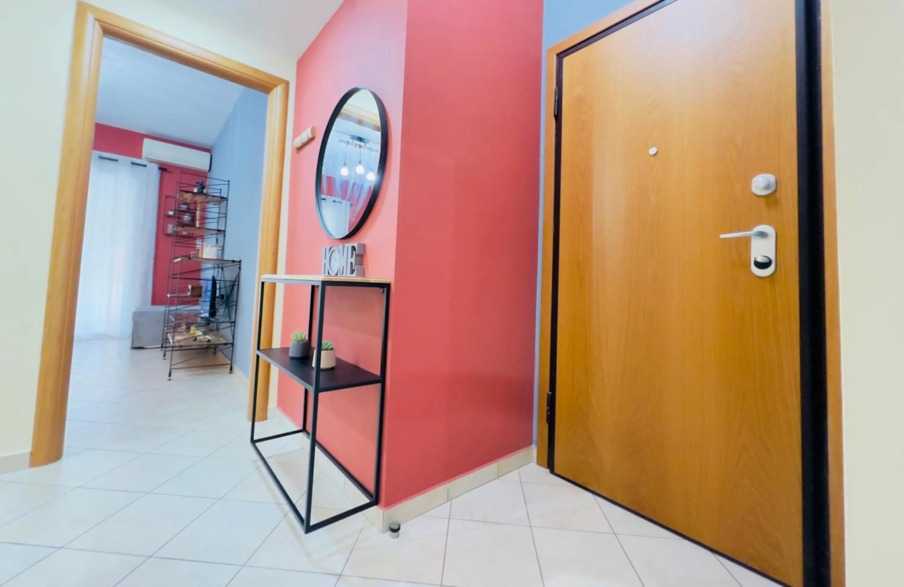 Tobacco Warehouse Apartment - City Center Gem