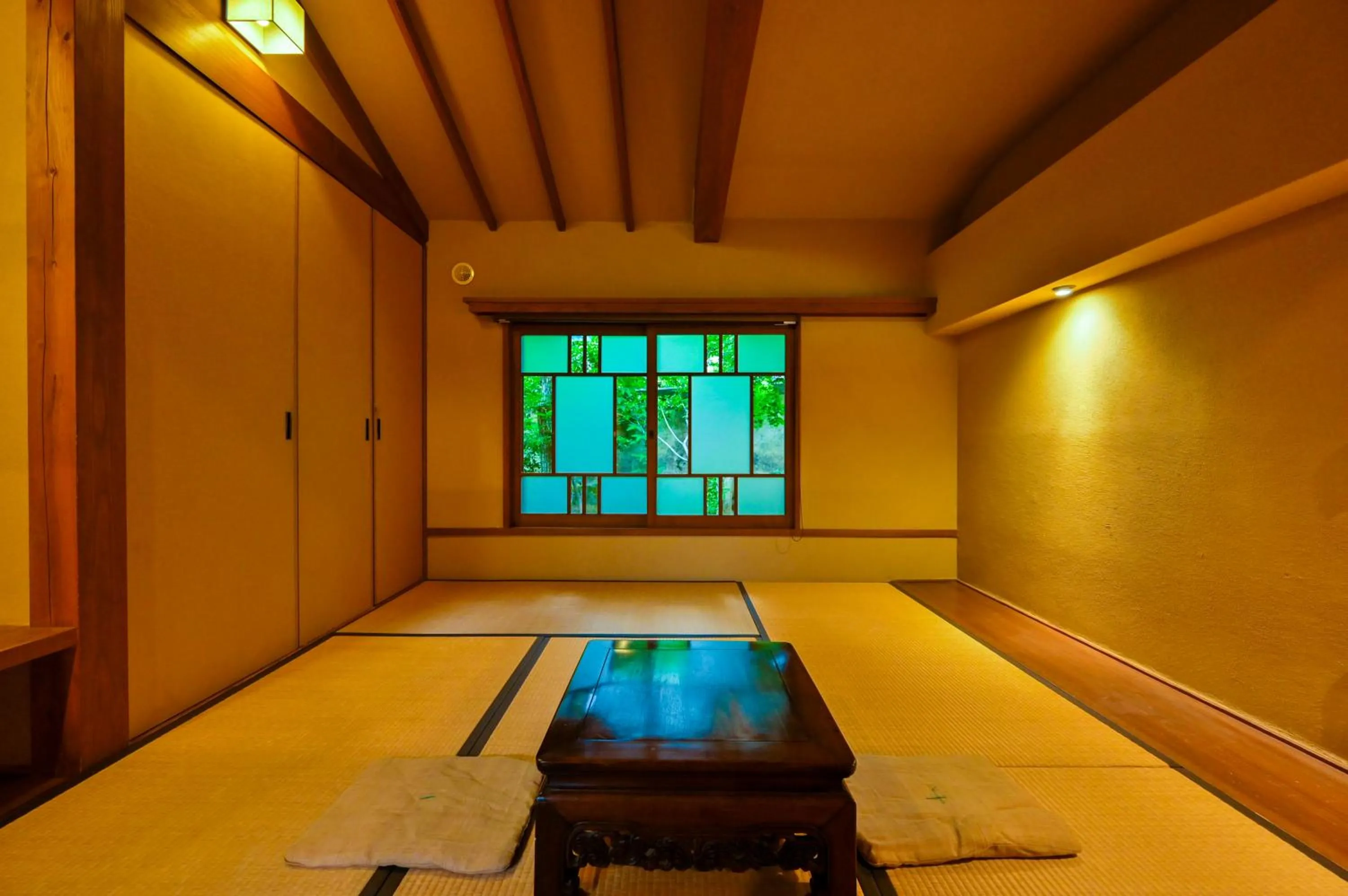 Photo of the whole room in Ikkoten