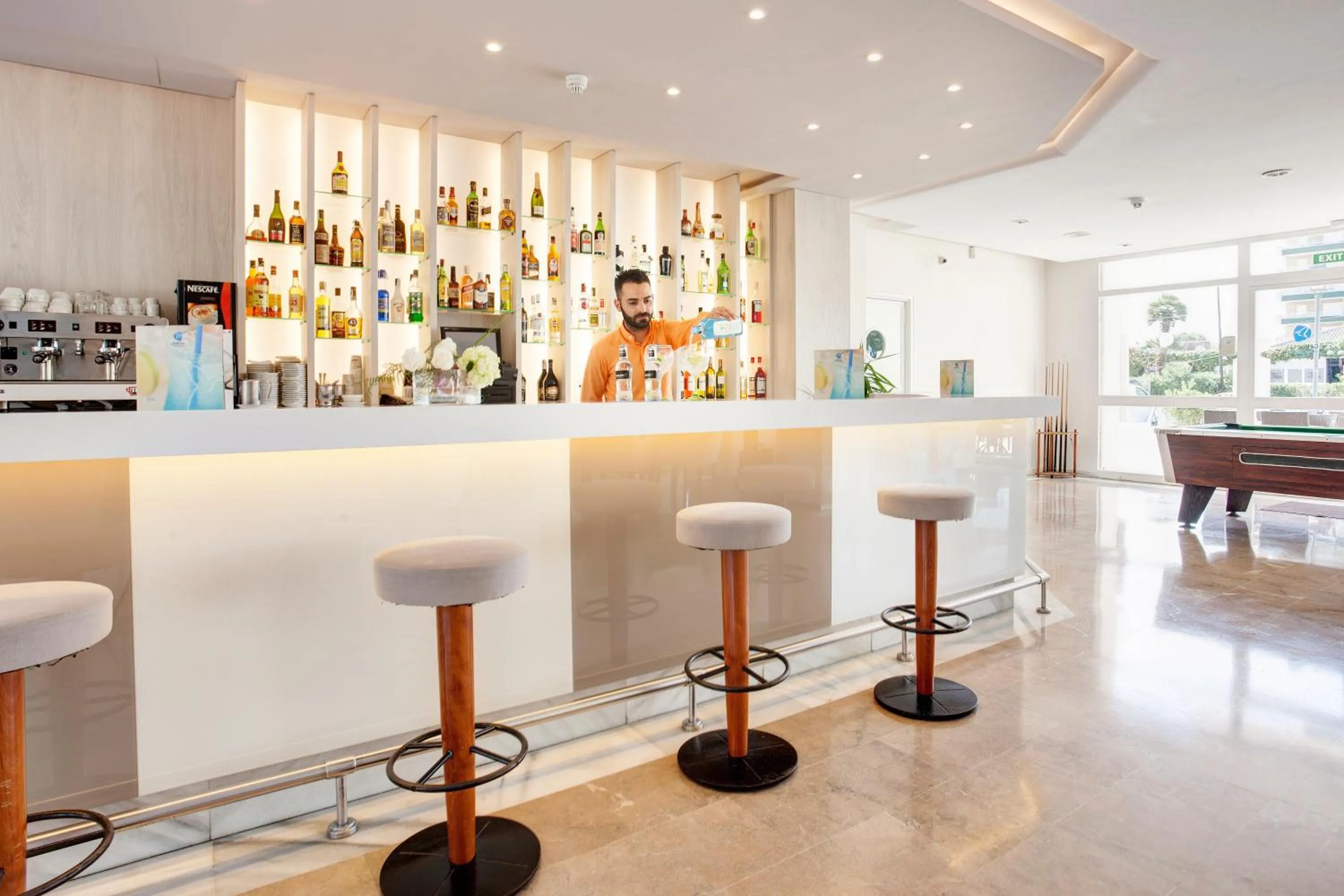 Lounge or bar in Grupotel Alcudia Suite