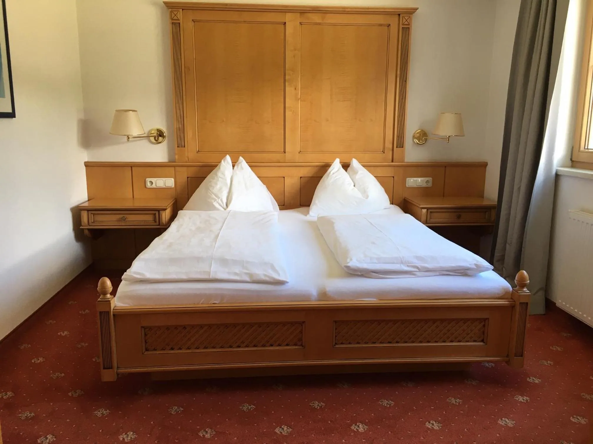 Bed in Landhotel Strasserwirt