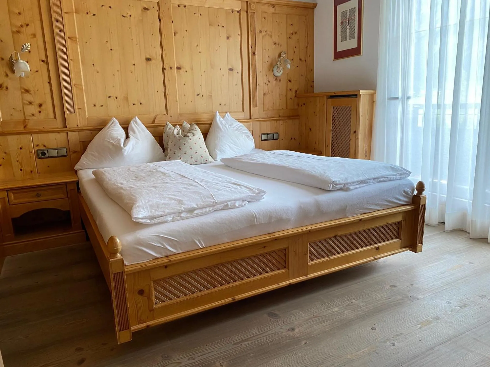 Bed in Landhotel Strasserwirt