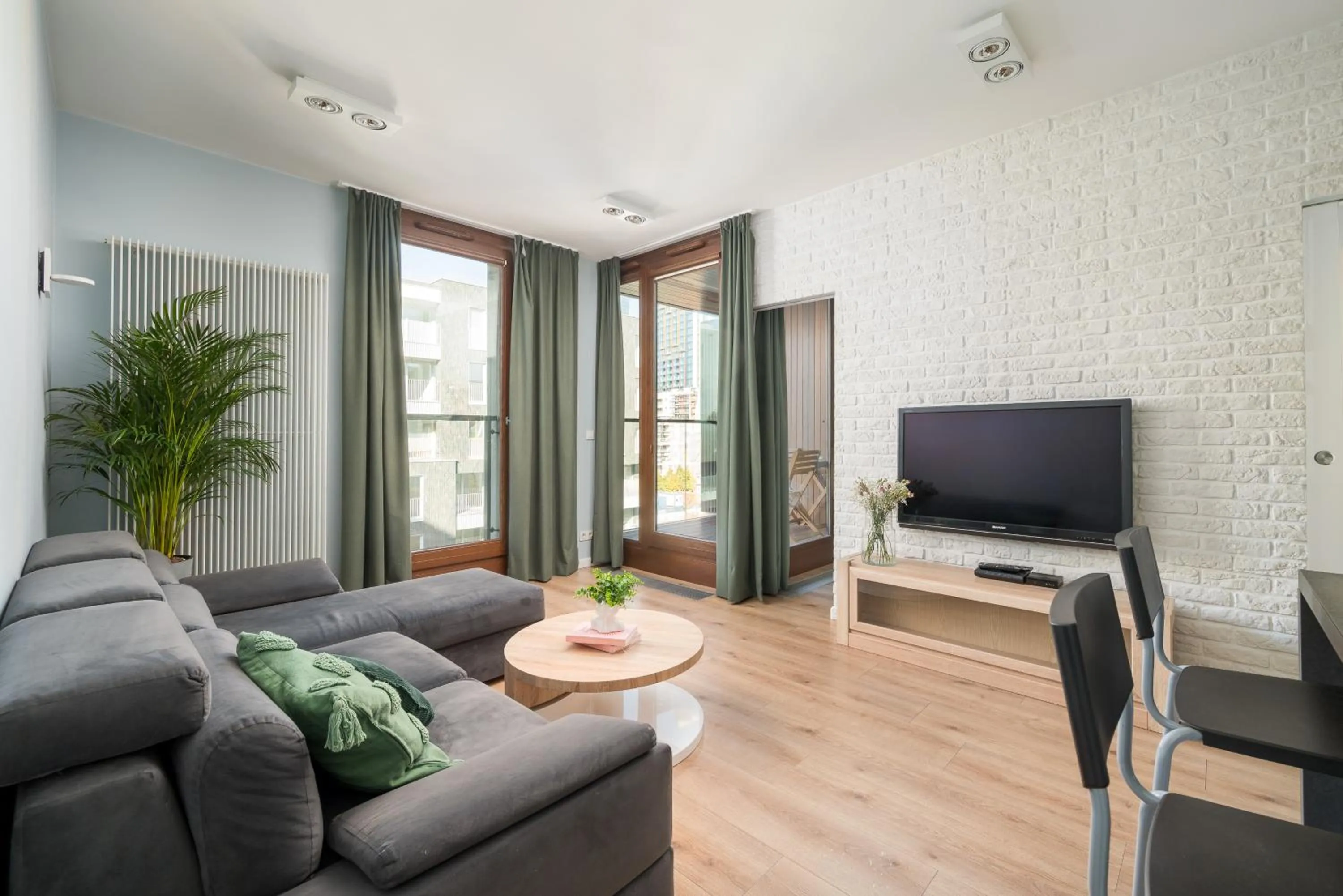 Living room in ApartHotel Kolejowa Apartamenty