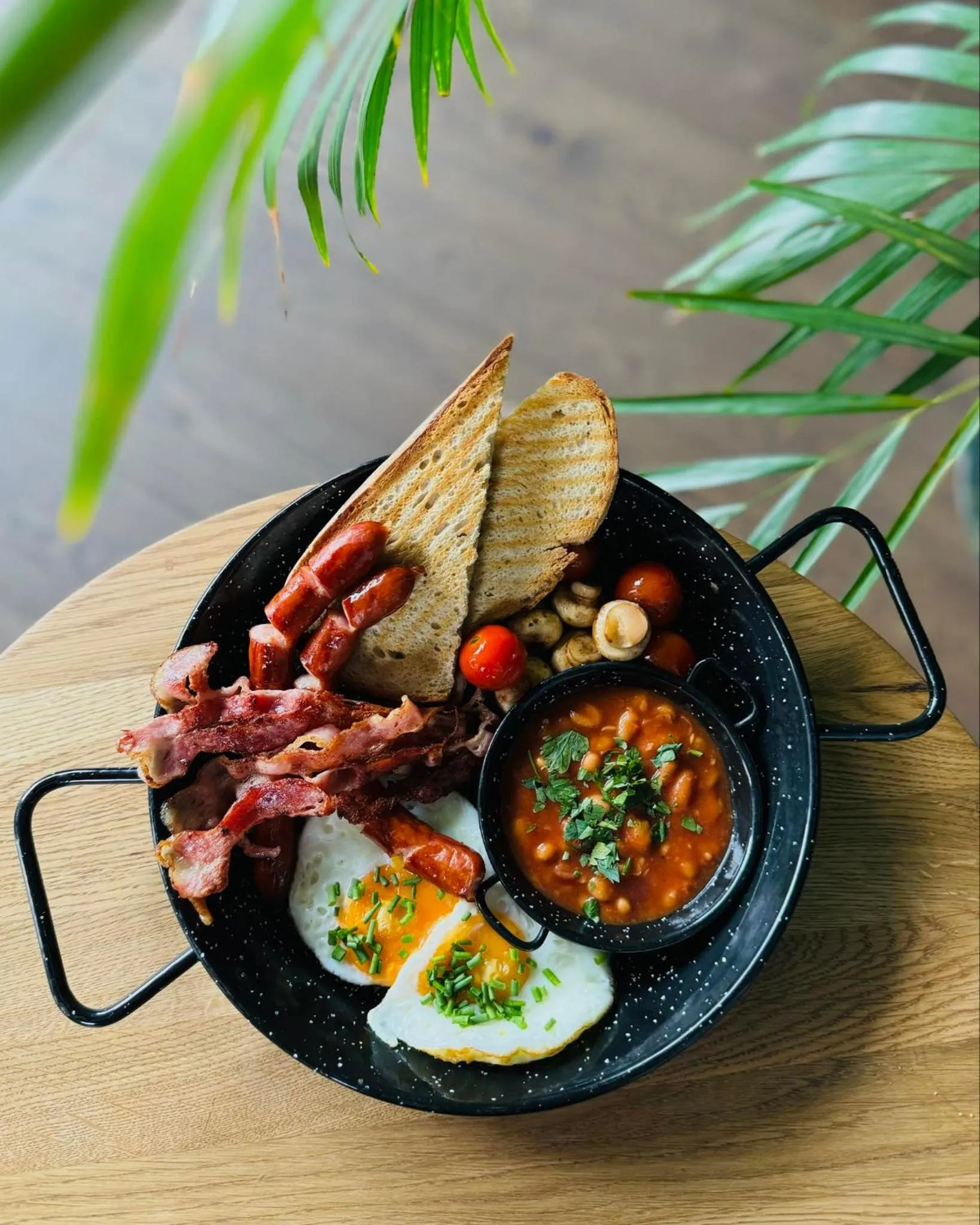 Breakfast in ApartHotel Kolejowa Apartamenty