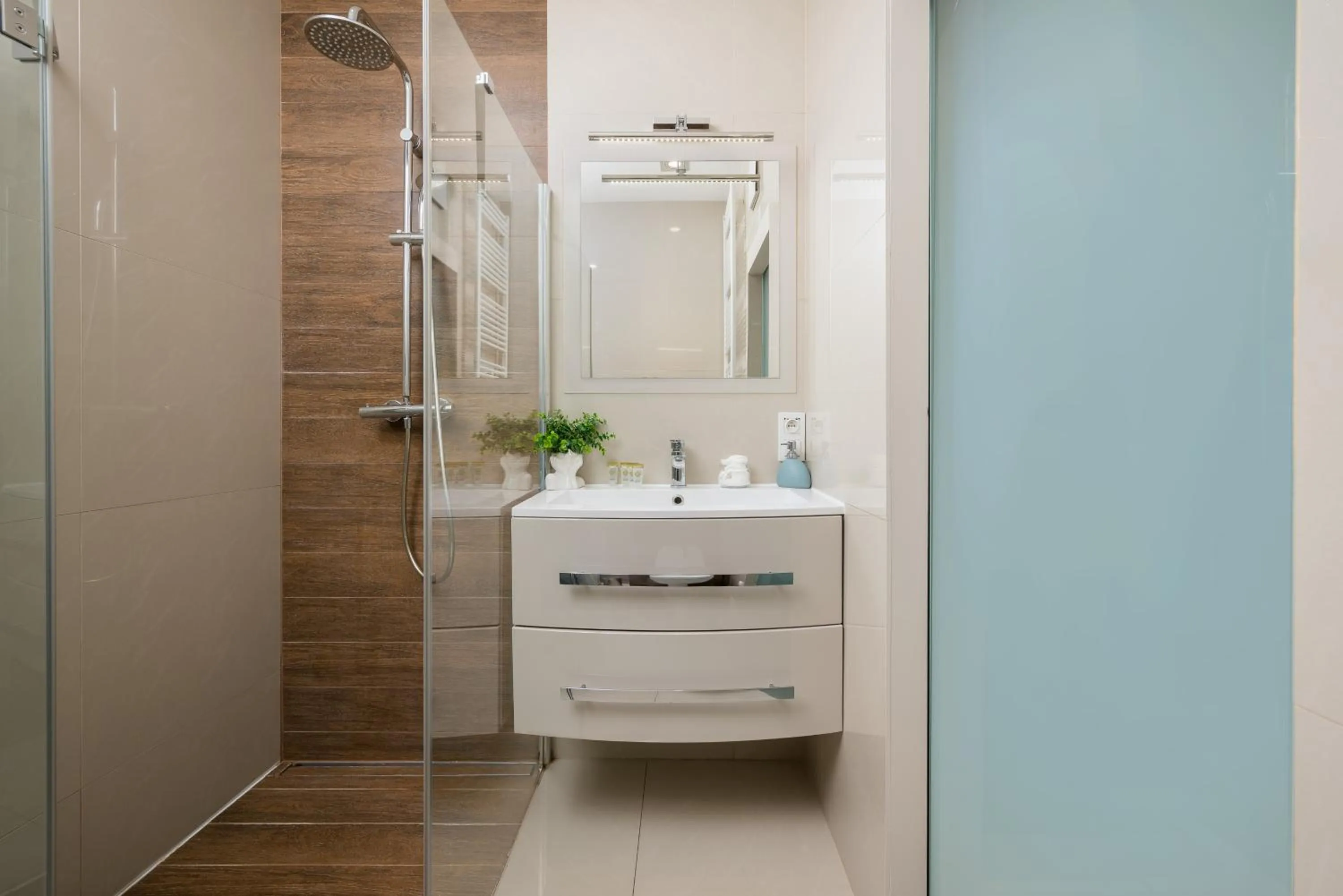 Bathroom in ApartHotel Kolejowa Apartamenty