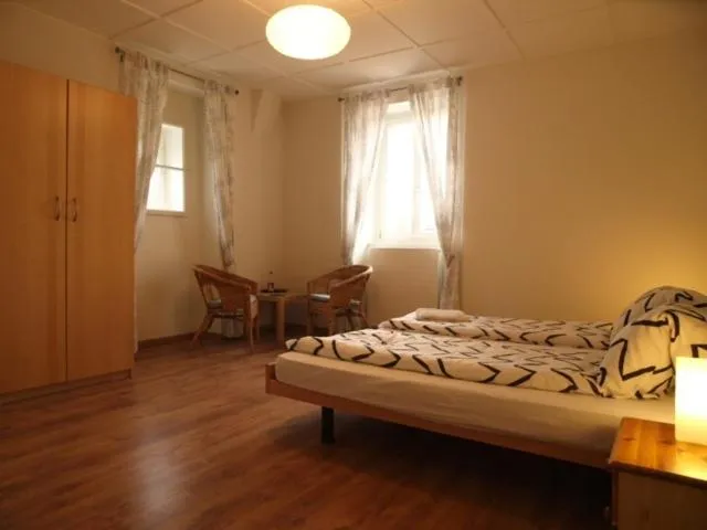 Bed in Hôtel Garni Villa Carmen