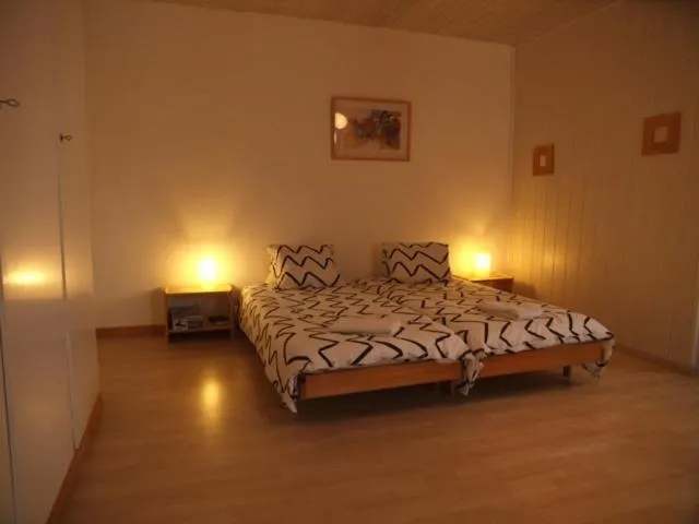 Bed in Hôtel Garni Villa Carmen