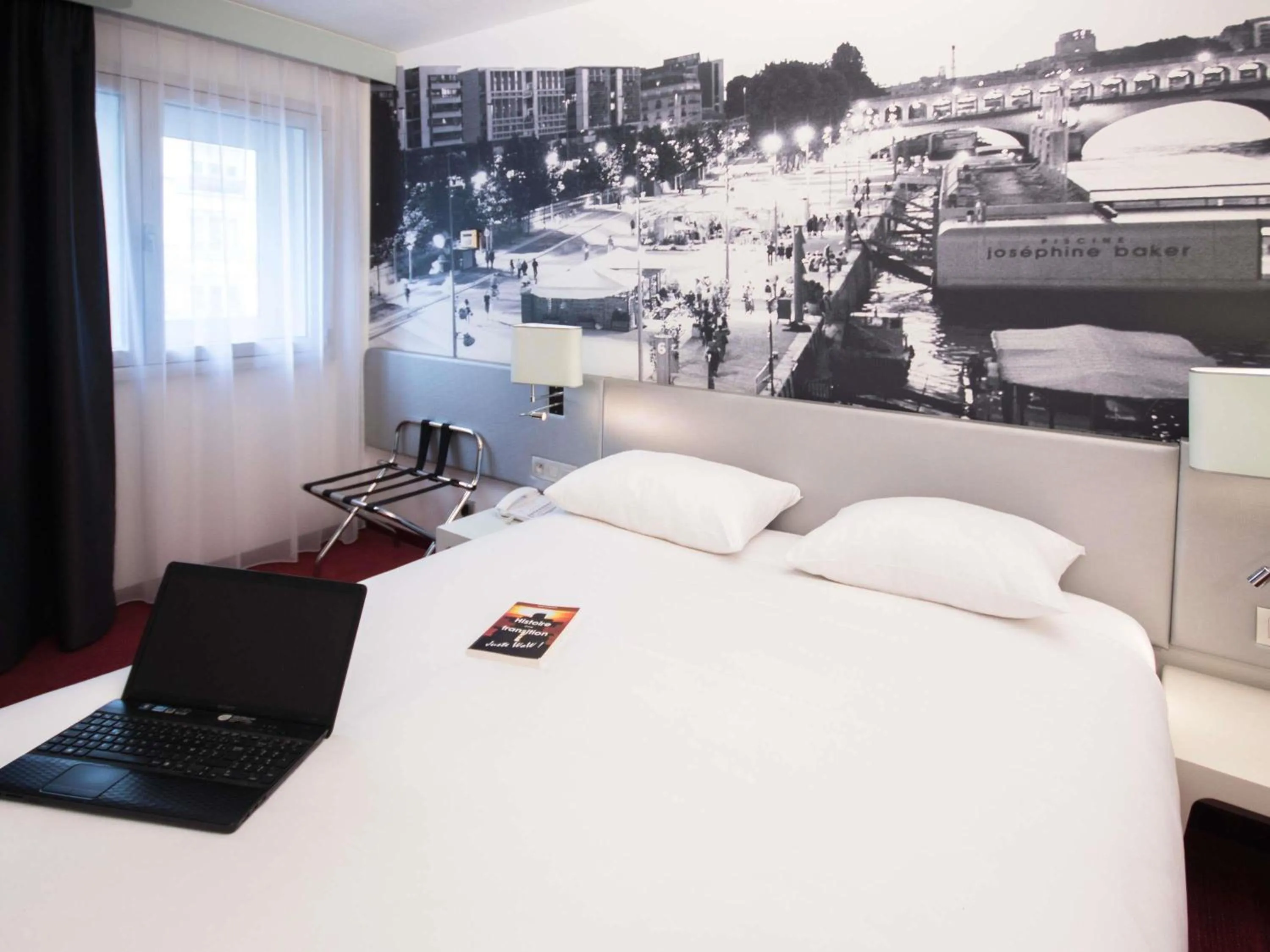 Bedroom, Bed in ibis Styles Paris Tolbiac Bibliotheque