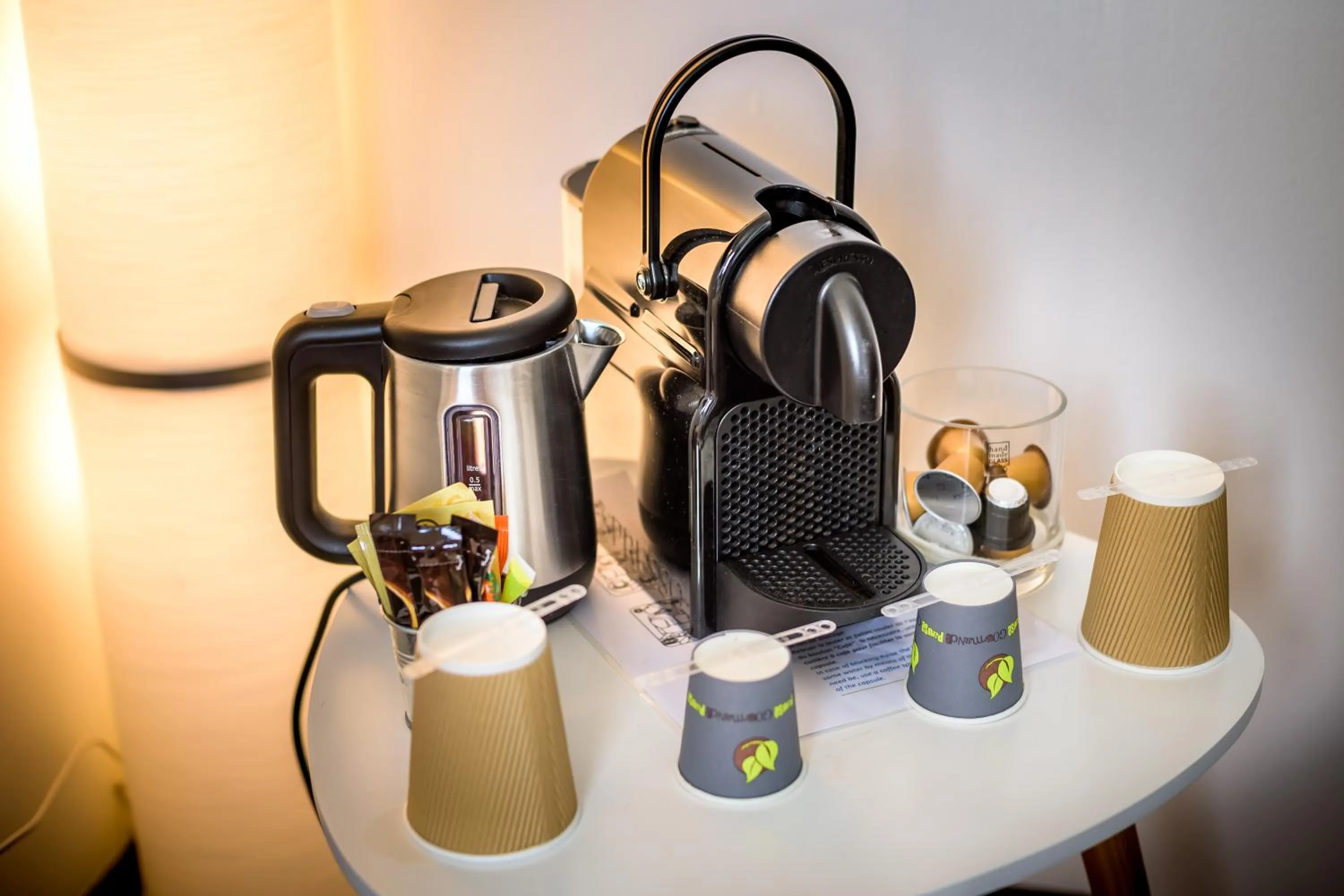 Coffee/tea facilities in LOGIS Hôtel Restaurant Le Clos Fleuri