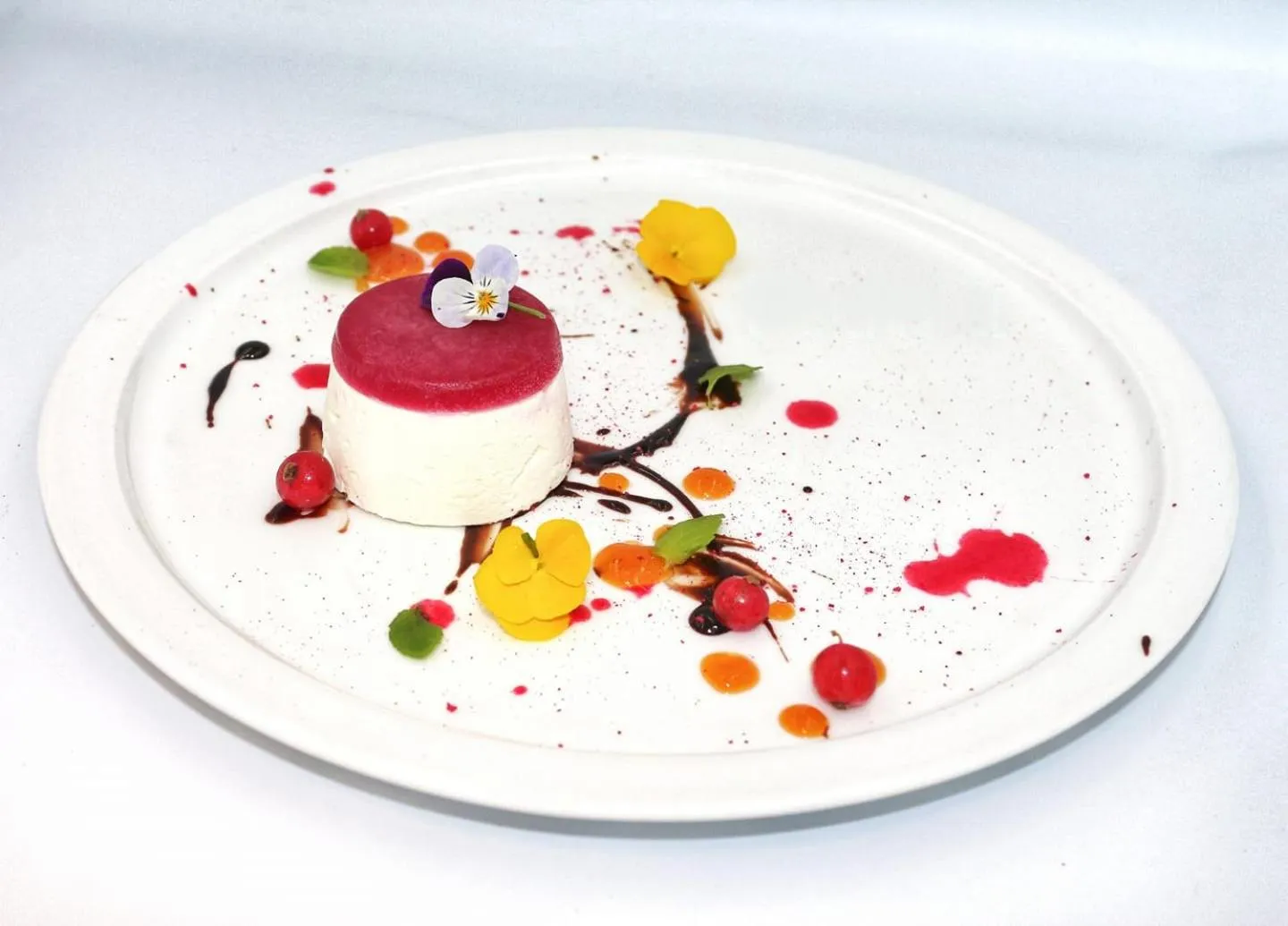 Restaurant/places to eat in LOGIS Hôtel Restaurant Le Clos Fleuri