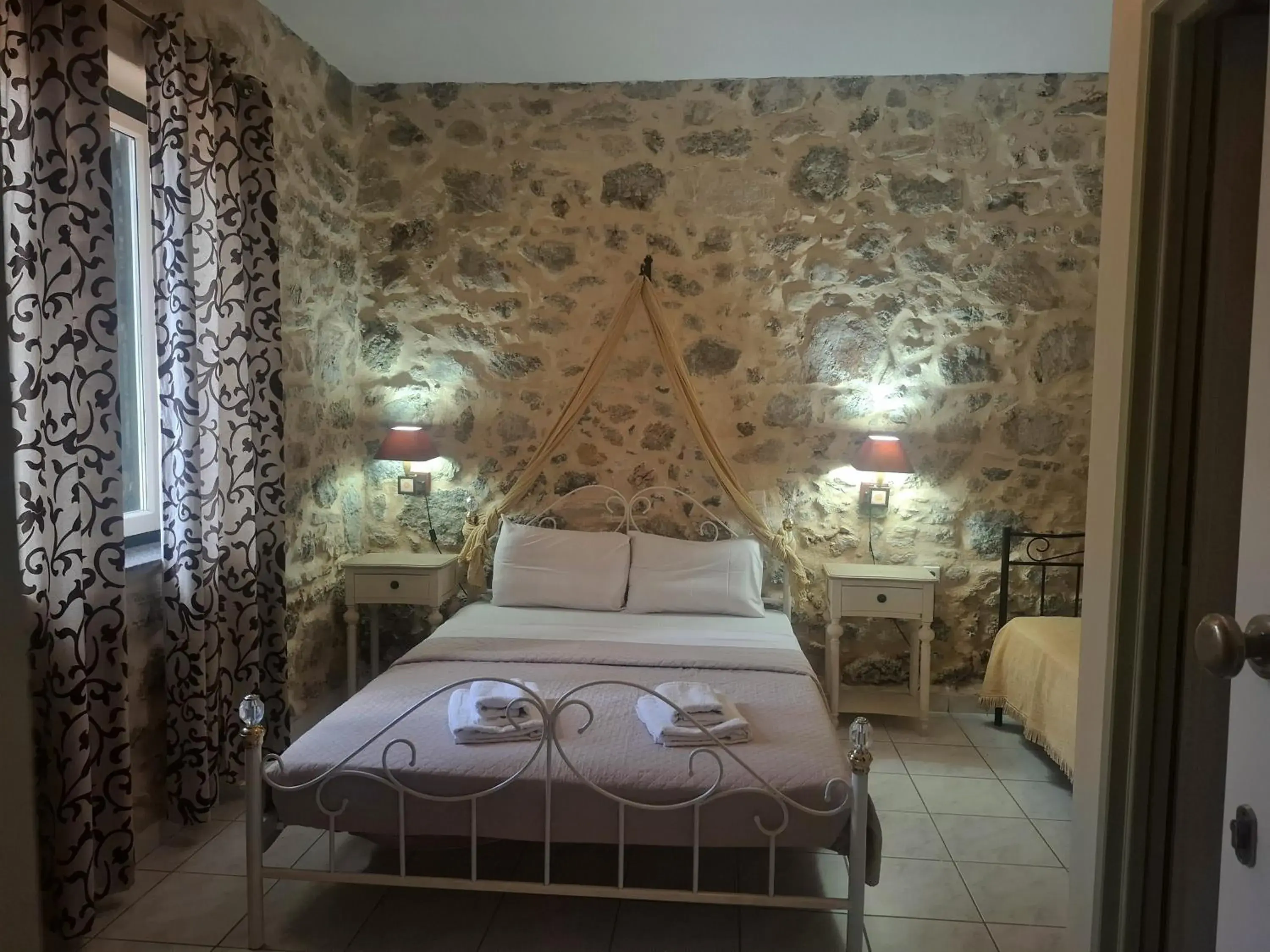 Hariklia Rent Rooms Hariklia Rent Rooms