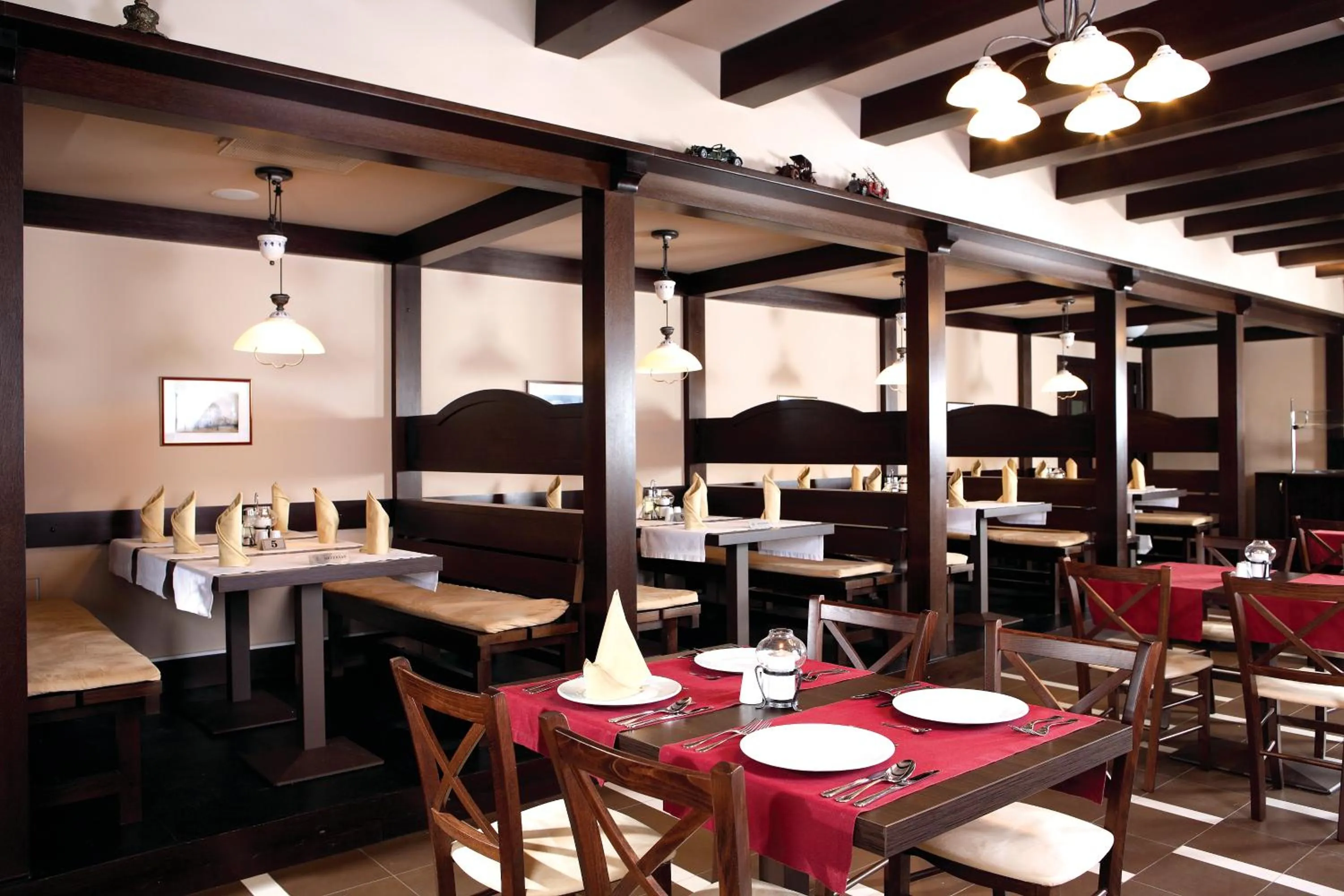 Restaurant/places to eat in Hotel Gradina Morii