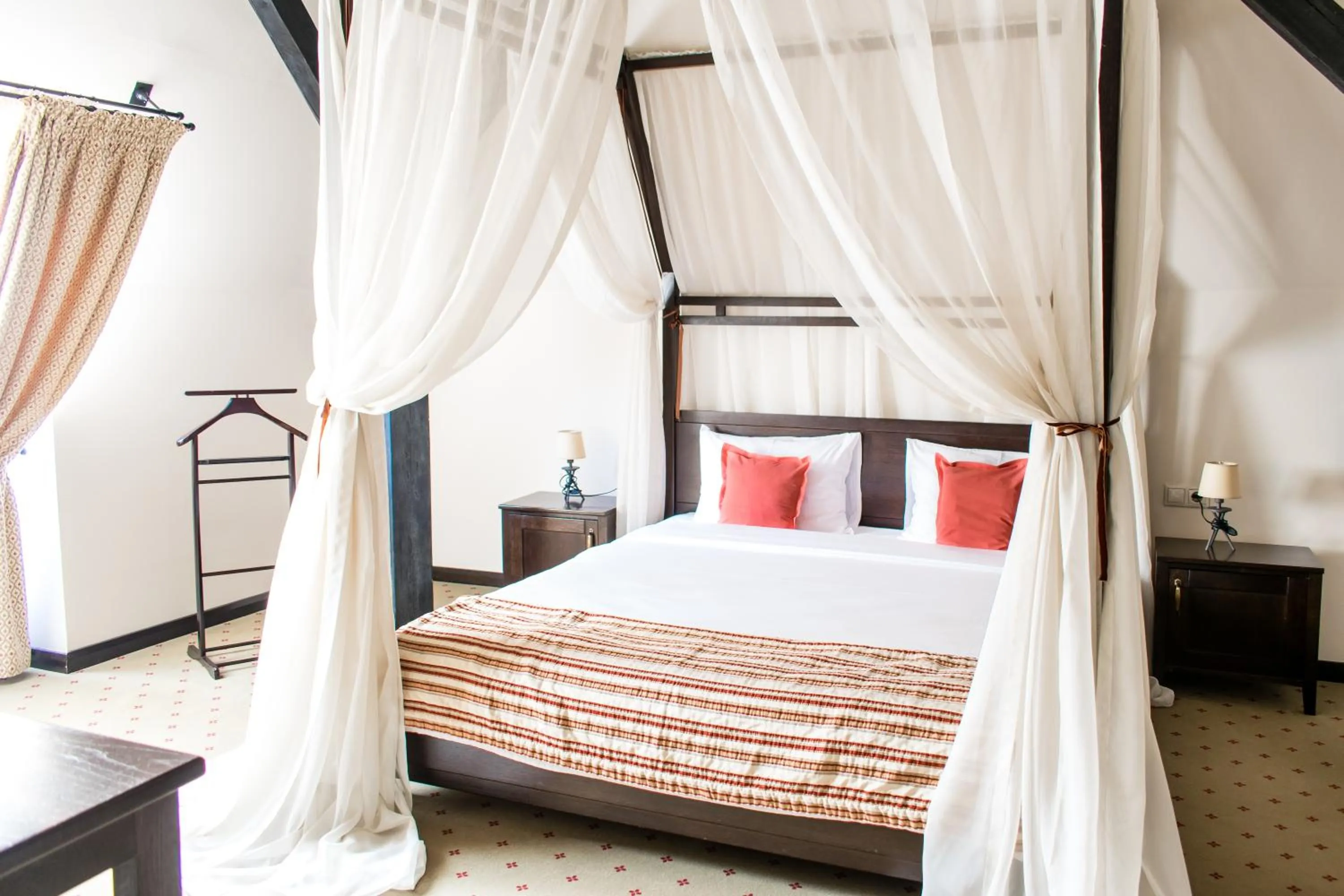 Bedroom, Bed in Hotel Gradina Morii