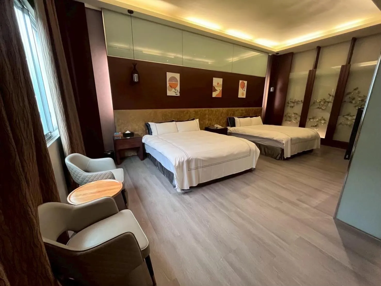 Bed in Her Home Spa Motel Chiayi