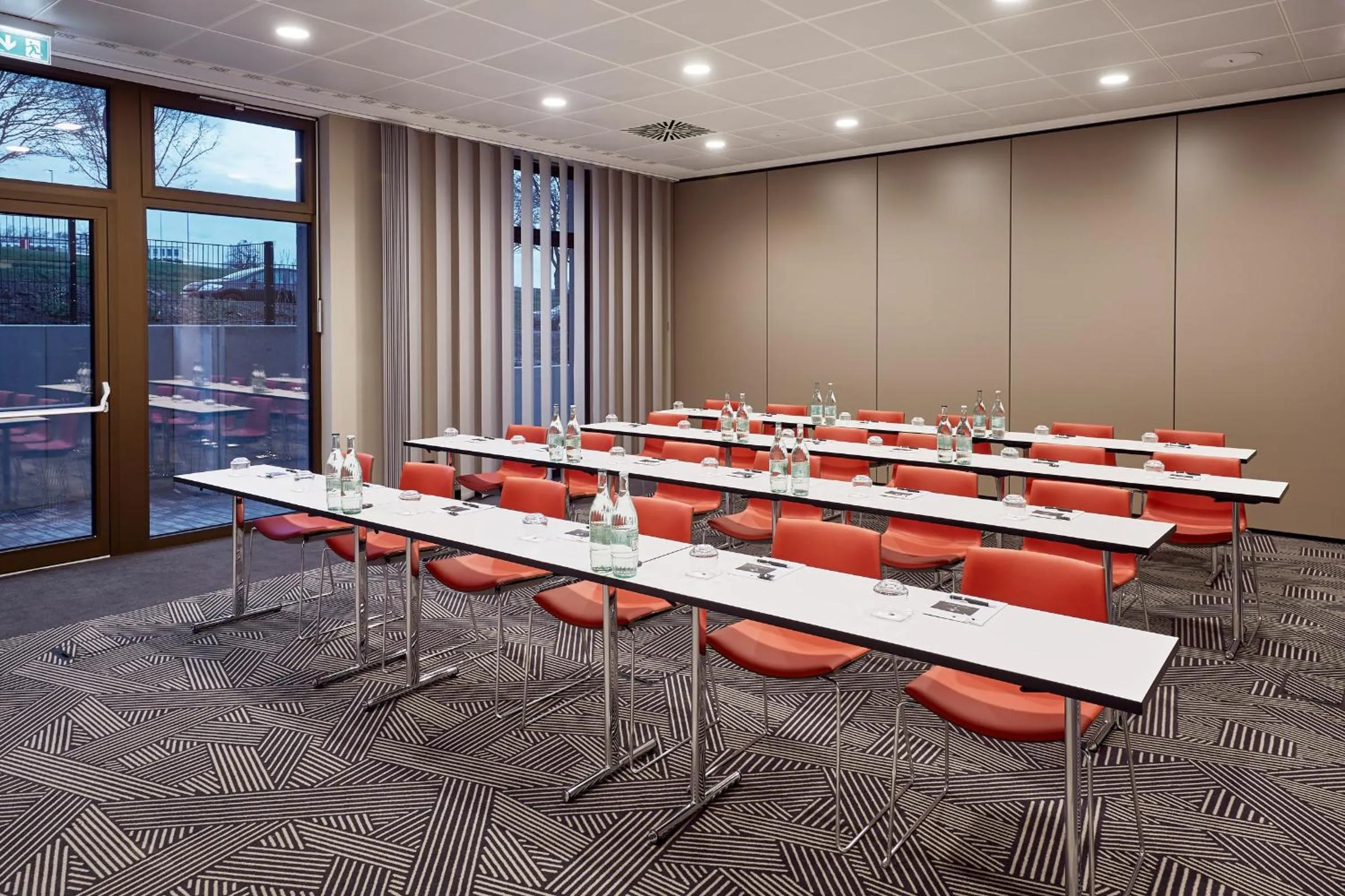 Business facilities in LEGERE HOTEL Wiesbaden-Taunusstein