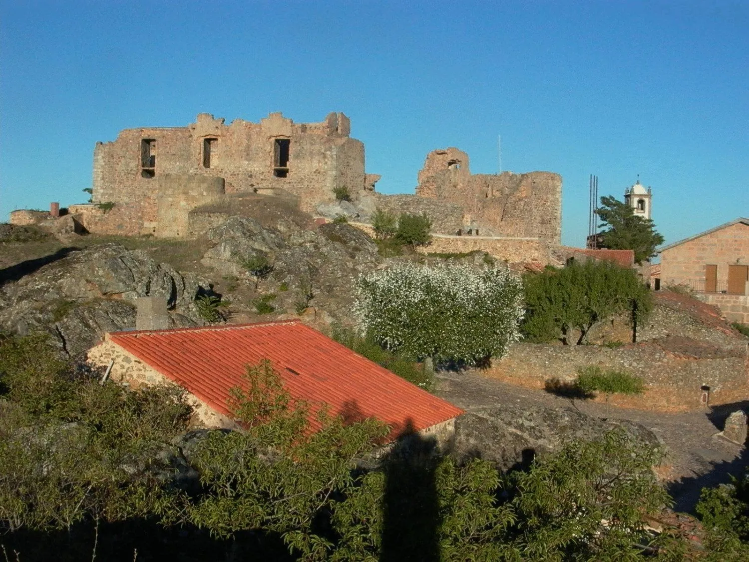 Nearby landmark in Casa da Cisterna