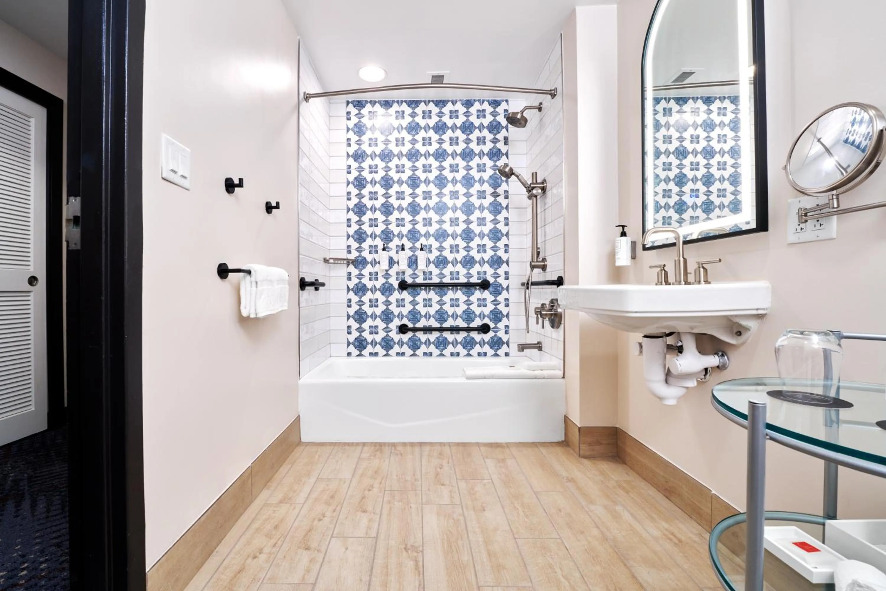 Bathroom in Universal's Hard Rock Hotel®