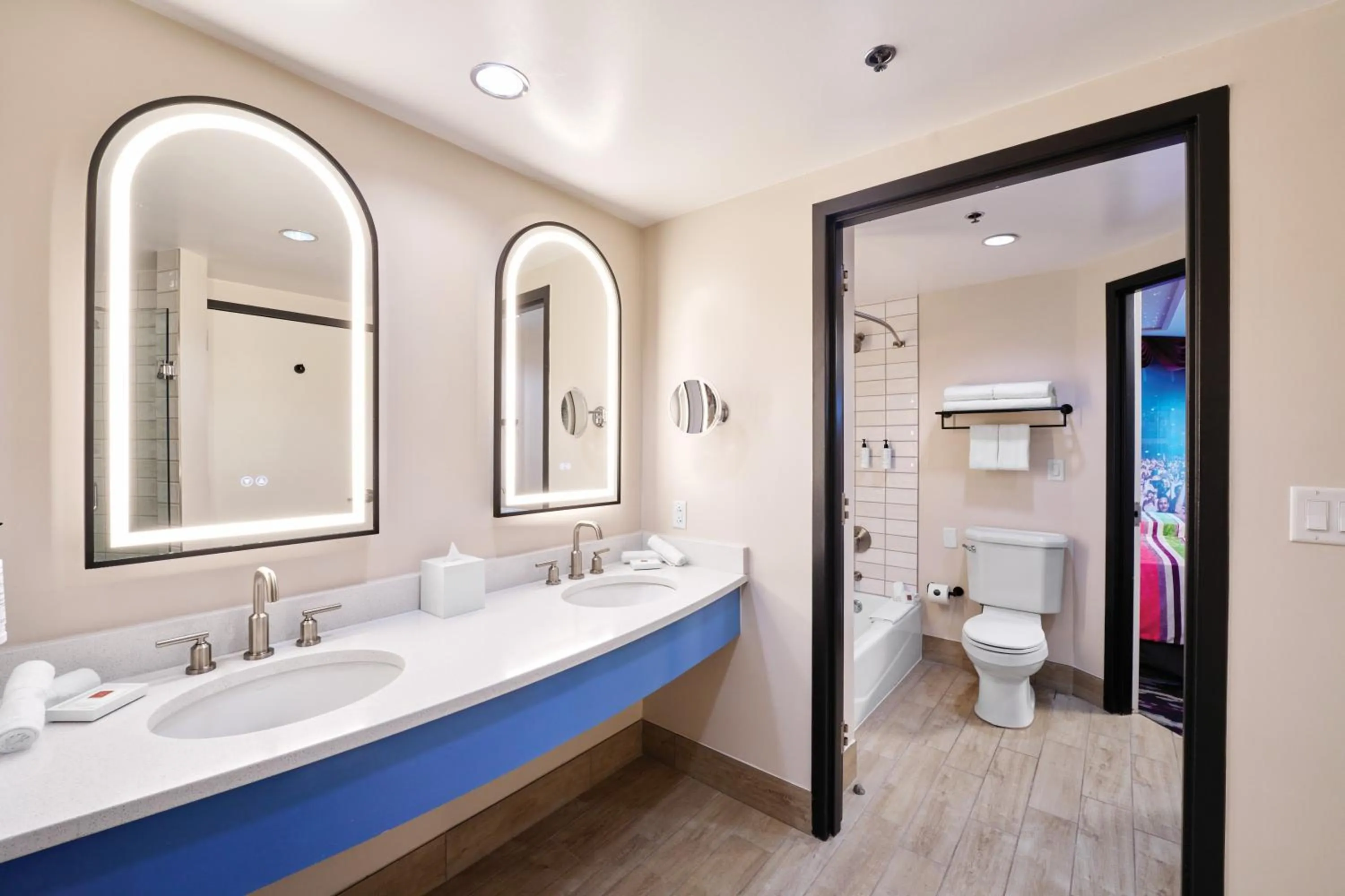 Bathroom in Universal's Hard Rock Hotel®