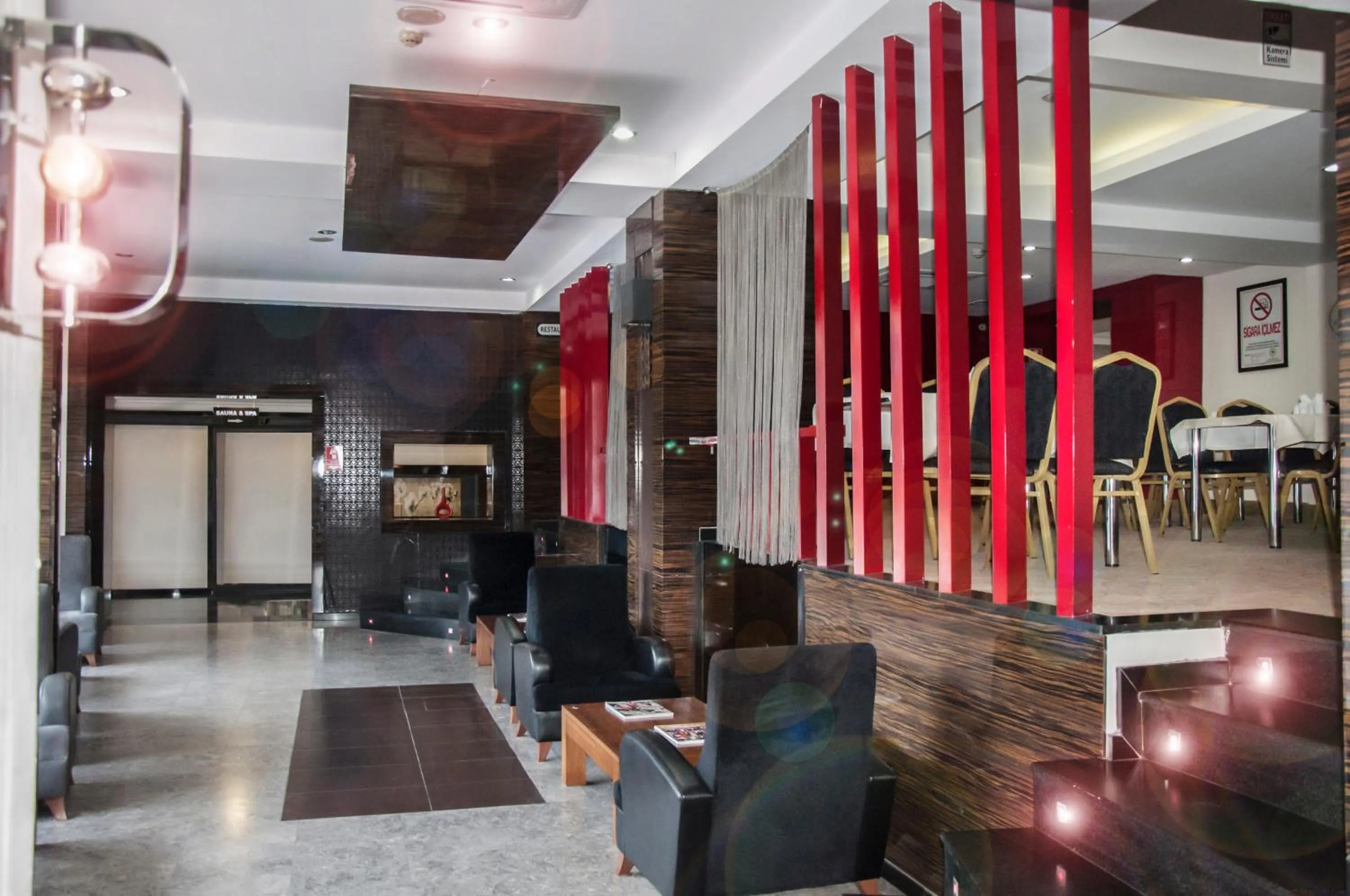 Lobby or reception in Lioncity Hotel