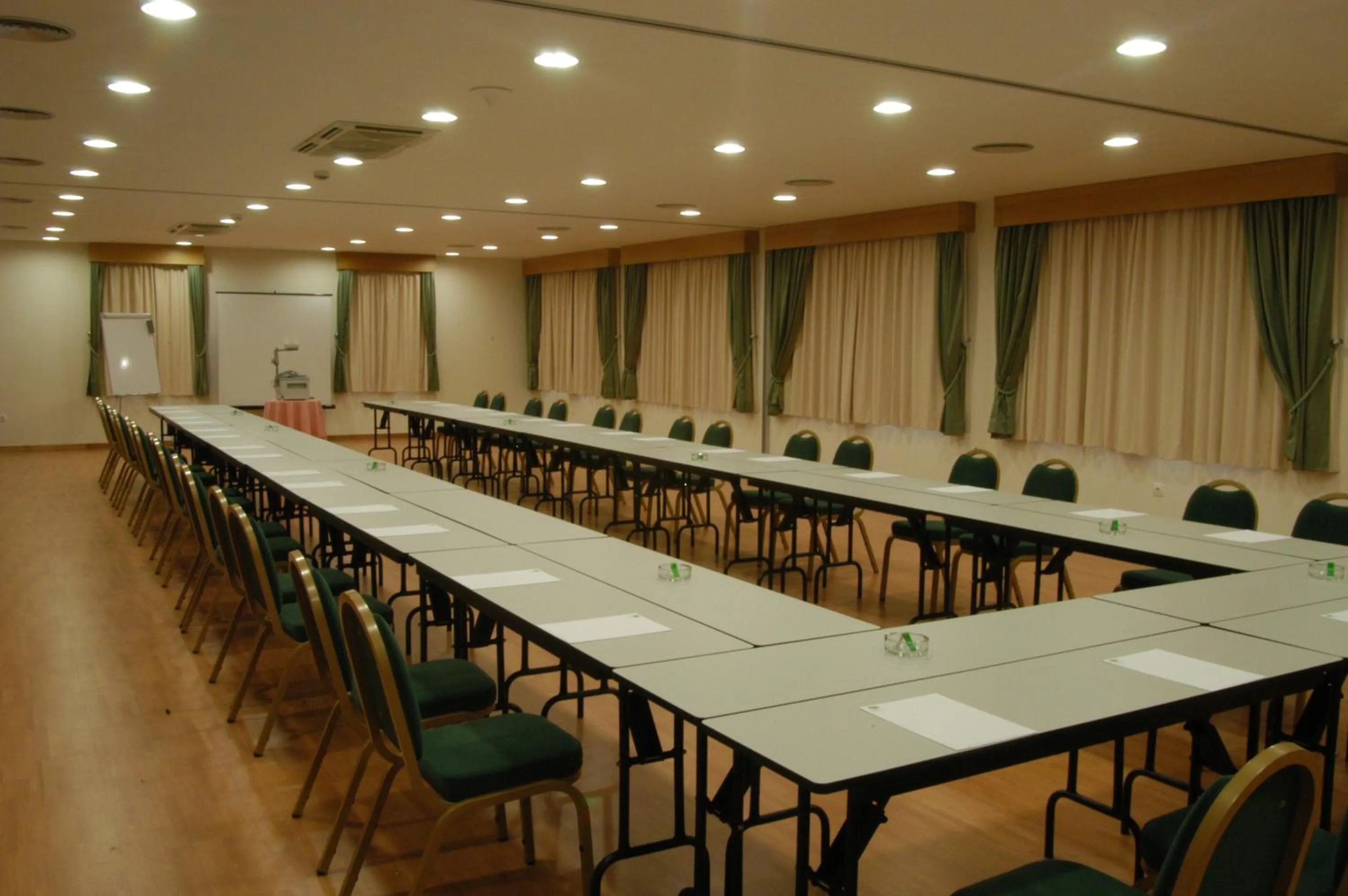 Meeting/conference room in Hotel Do Parque - Congress & SPA