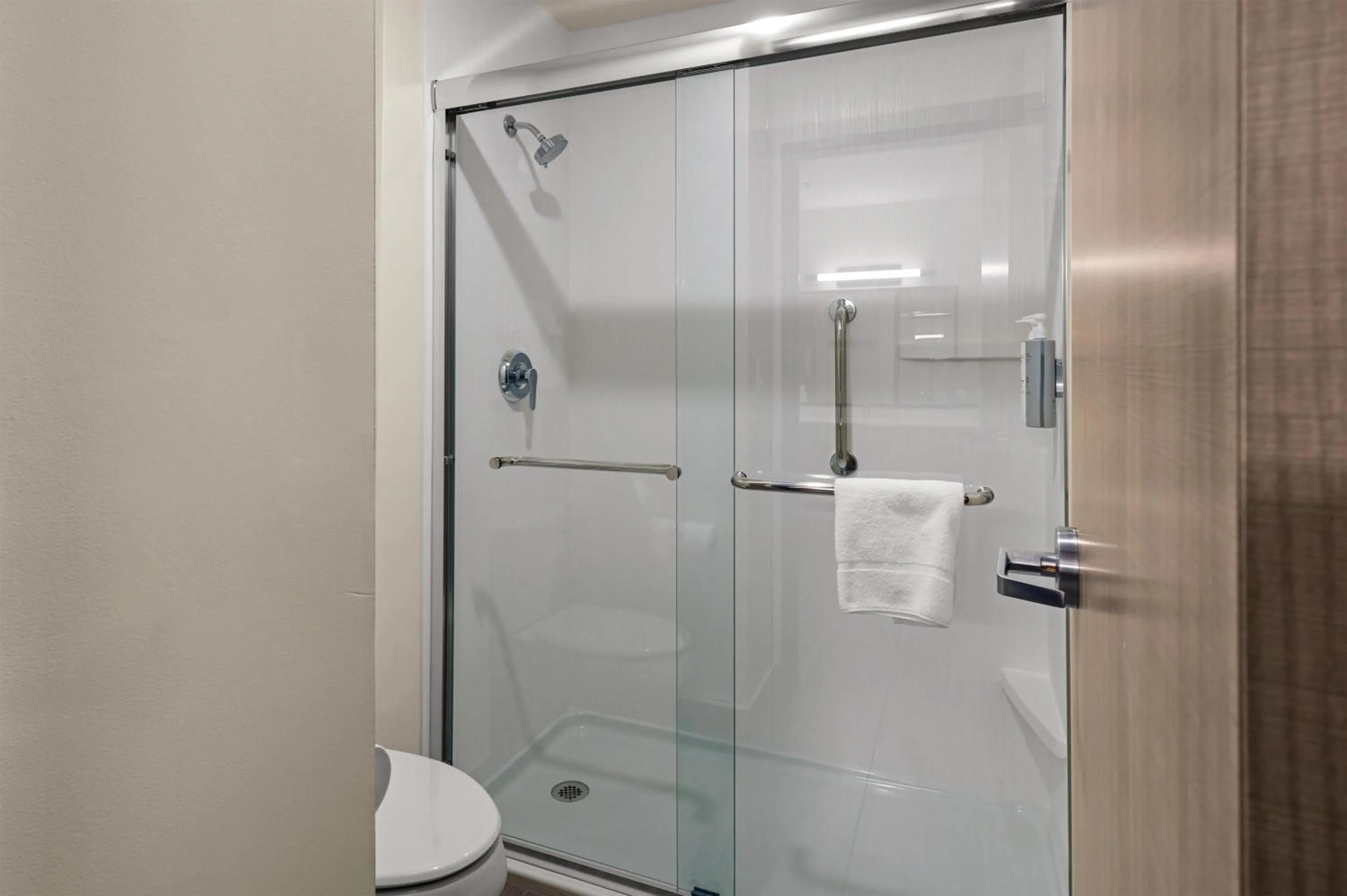 Bathroom in Spark By Hilton Fort Wayne