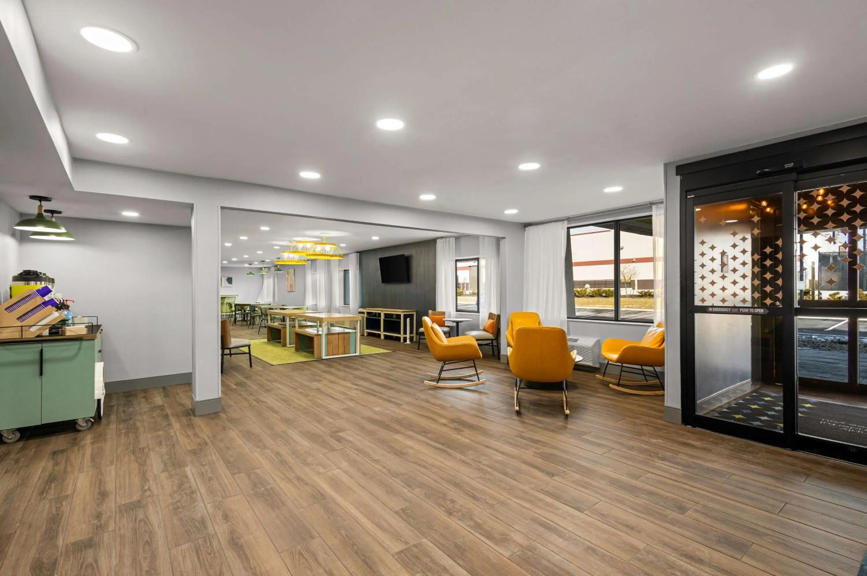 Lobby or reception in Spark By Hilton Fort Wayne