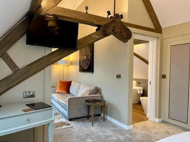 Bed in Castle Hotel & Apartments