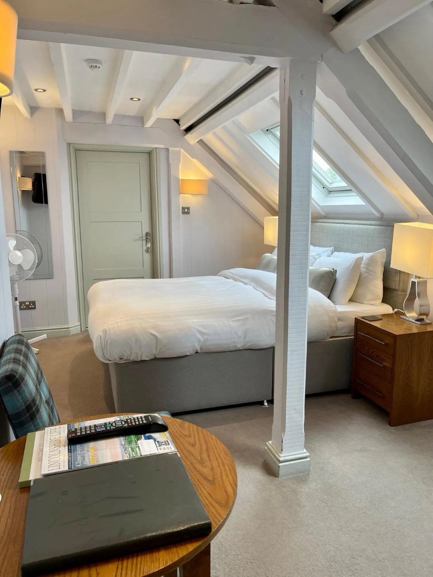 Bed in Castle Hotel & Apartments