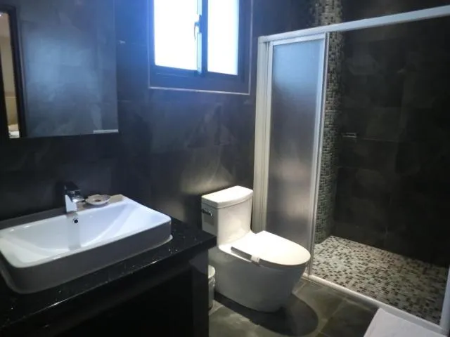 Double Room with Private Bathroom in Happy Hostel