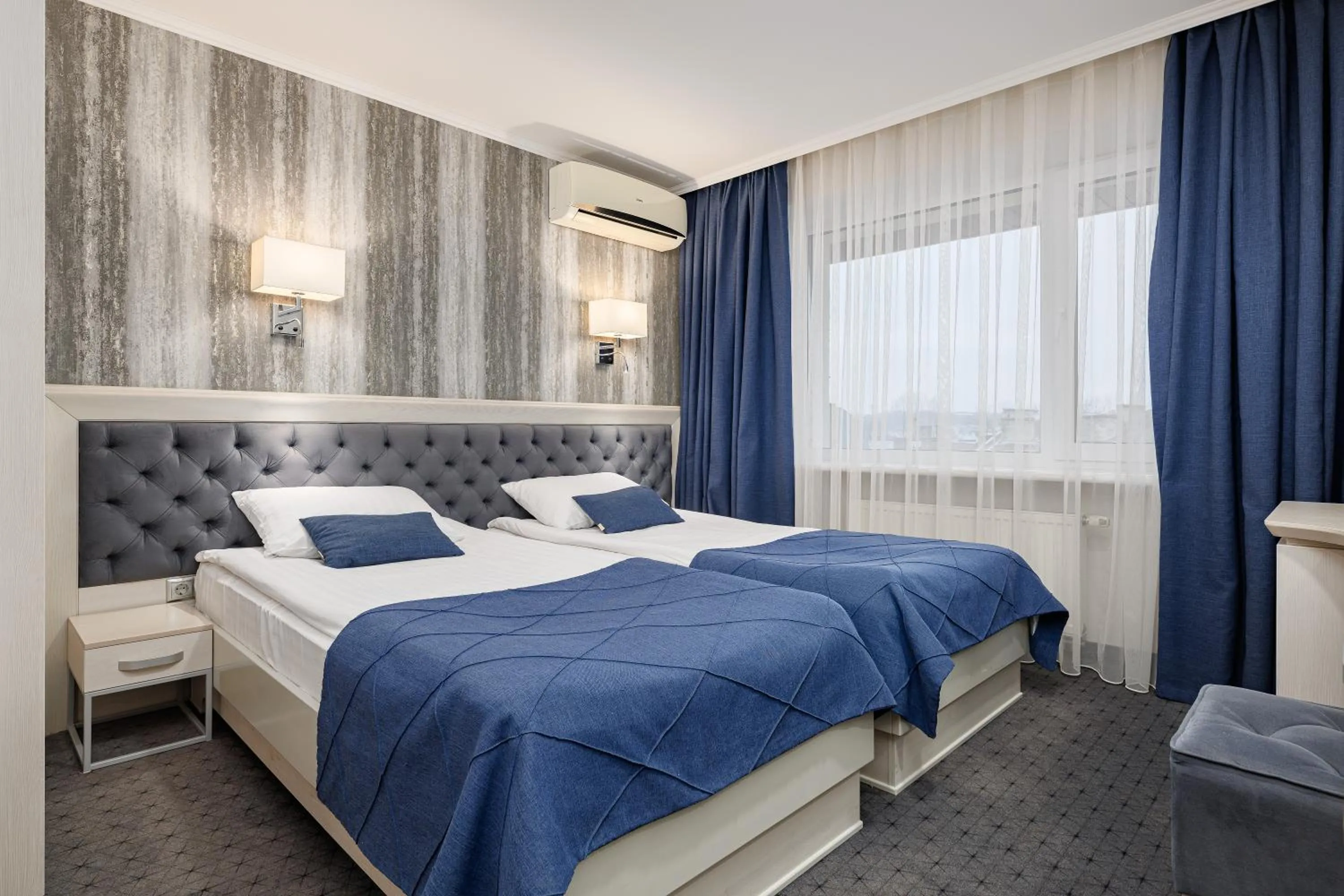 Photo of the whole room, Bed in Eurohotel